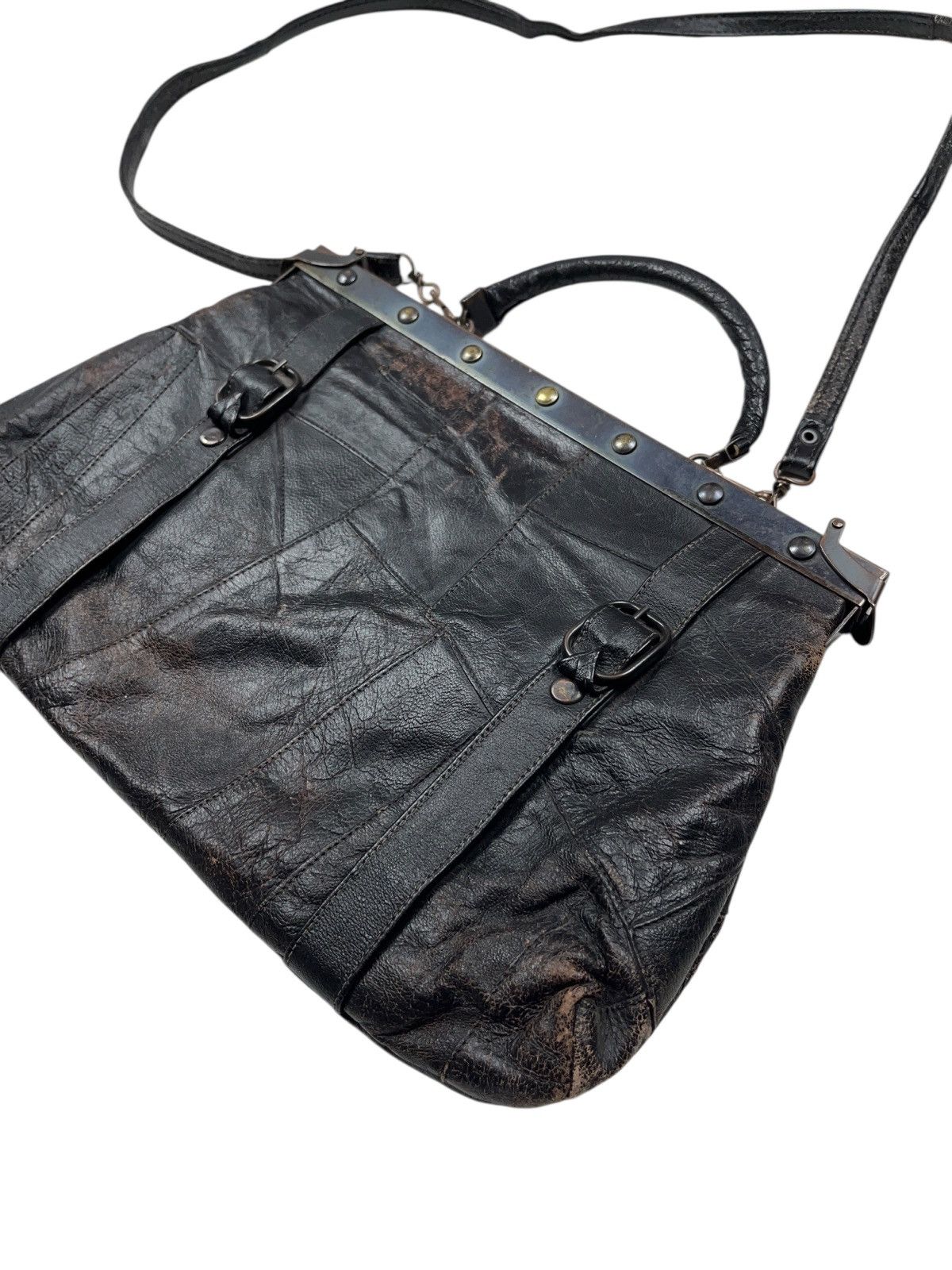 Vintage Vintage Leather Patchwork Shoulder Bag Gothic Avant Garde Size ONE SIZE - 2 Thumbnail
