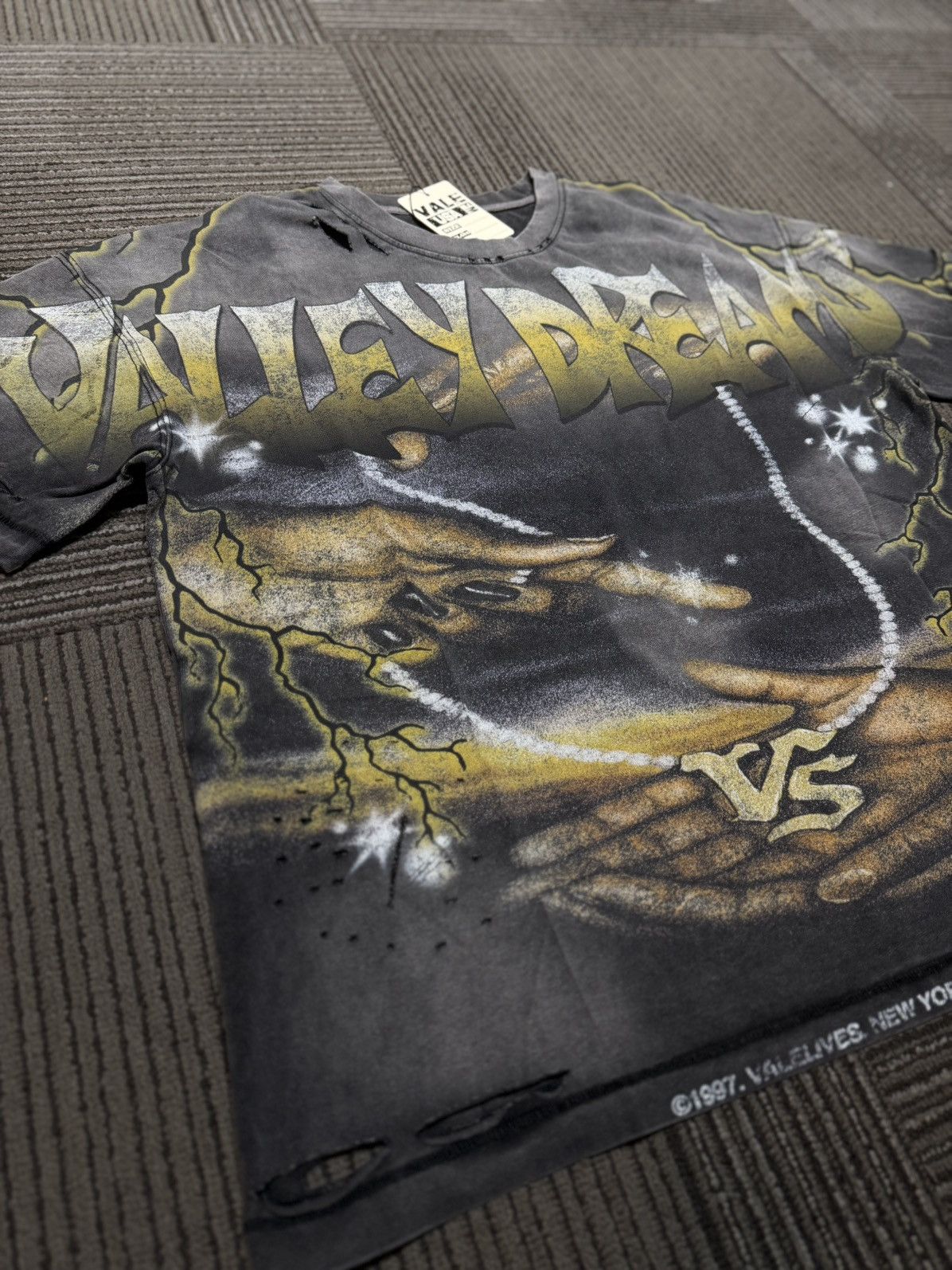 Vale VALE Hands of God Tee - XLARGE Size US XL / EU 56 / 4 - 3 Thumbnail