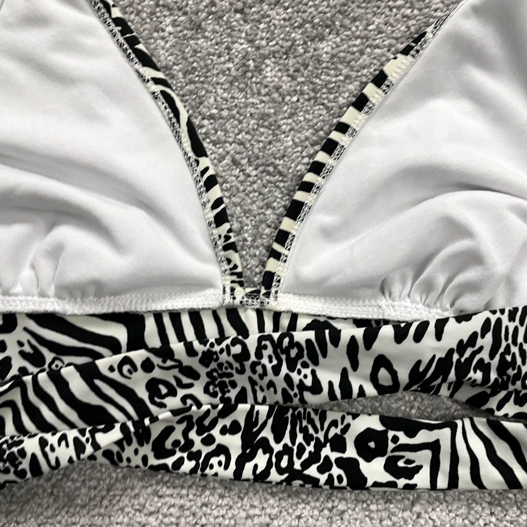 Triangl Unbranded Women's Bikini Top Small Black White Leopard Animal Print Halter Beach Backless Swimwear Size S / US 4 / IT 40 - 4 Thumbnail