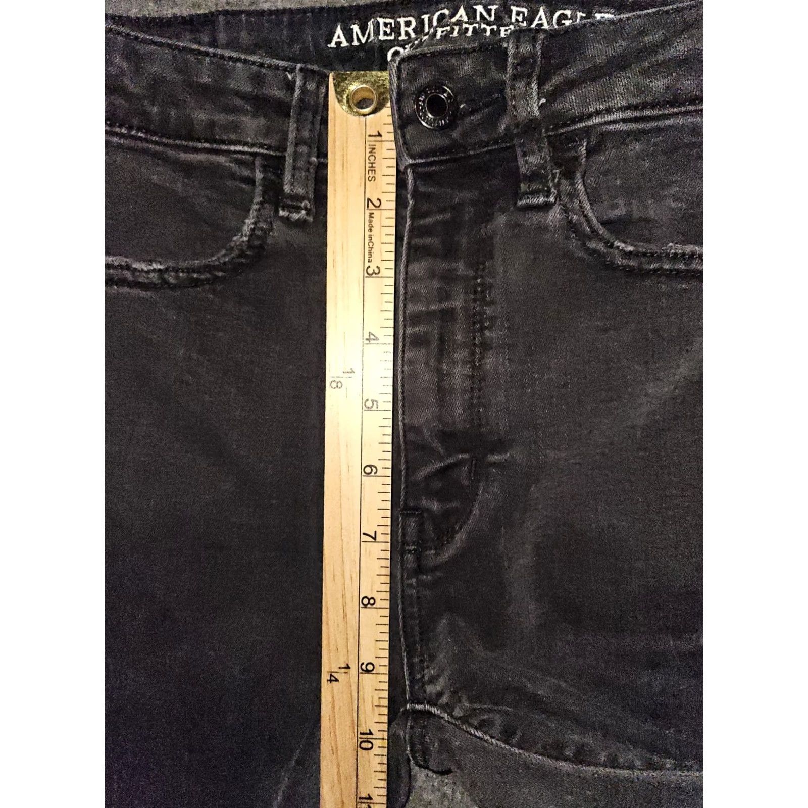 American Eagle Outfitters American Eagle Super High Rise Jeans Womens Dark Black Denim Distressed Jegging 2 Size Size 26" / US 2 / IT 38 - 7 Thumbnail