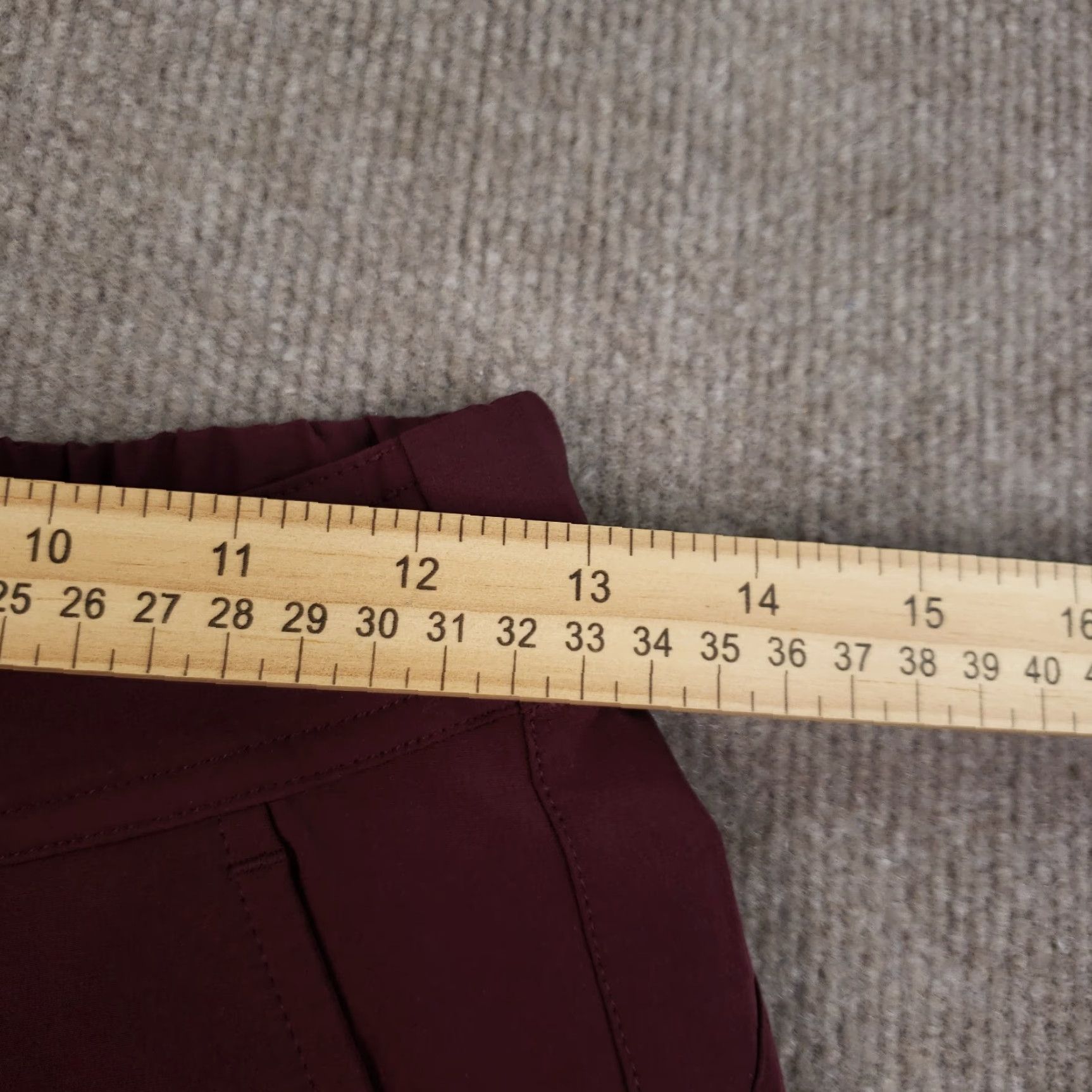 Ten Thousand Ten Thousand Foundation Shorts Mens XS Red 9 in Inseam Gym Running Stretch Pockets Athletic Lightweight Breathable Drawstring Size US 27 - 3 Thumbnail