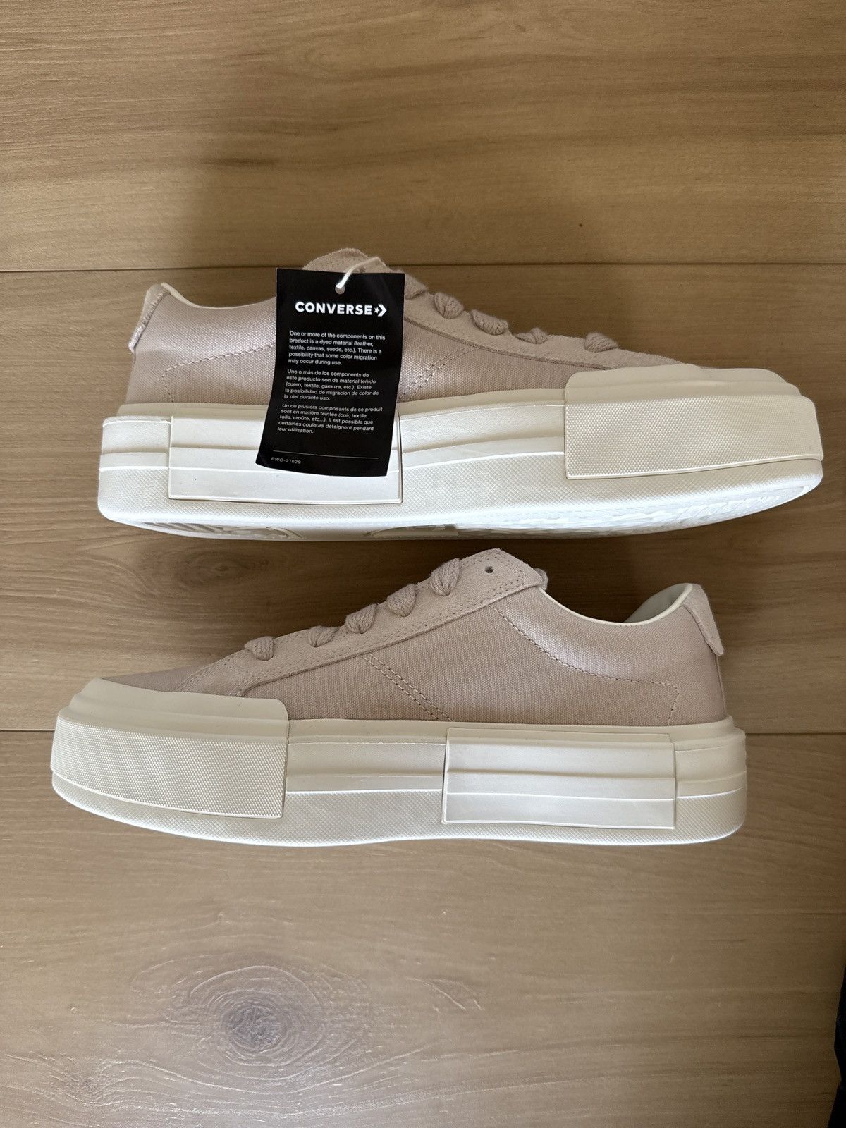 Converse Converse Chuck Taylor All Star Platform Ox – “Warm Clay” Size US 9.5 / EU 42-43 - 2 Thumbnail