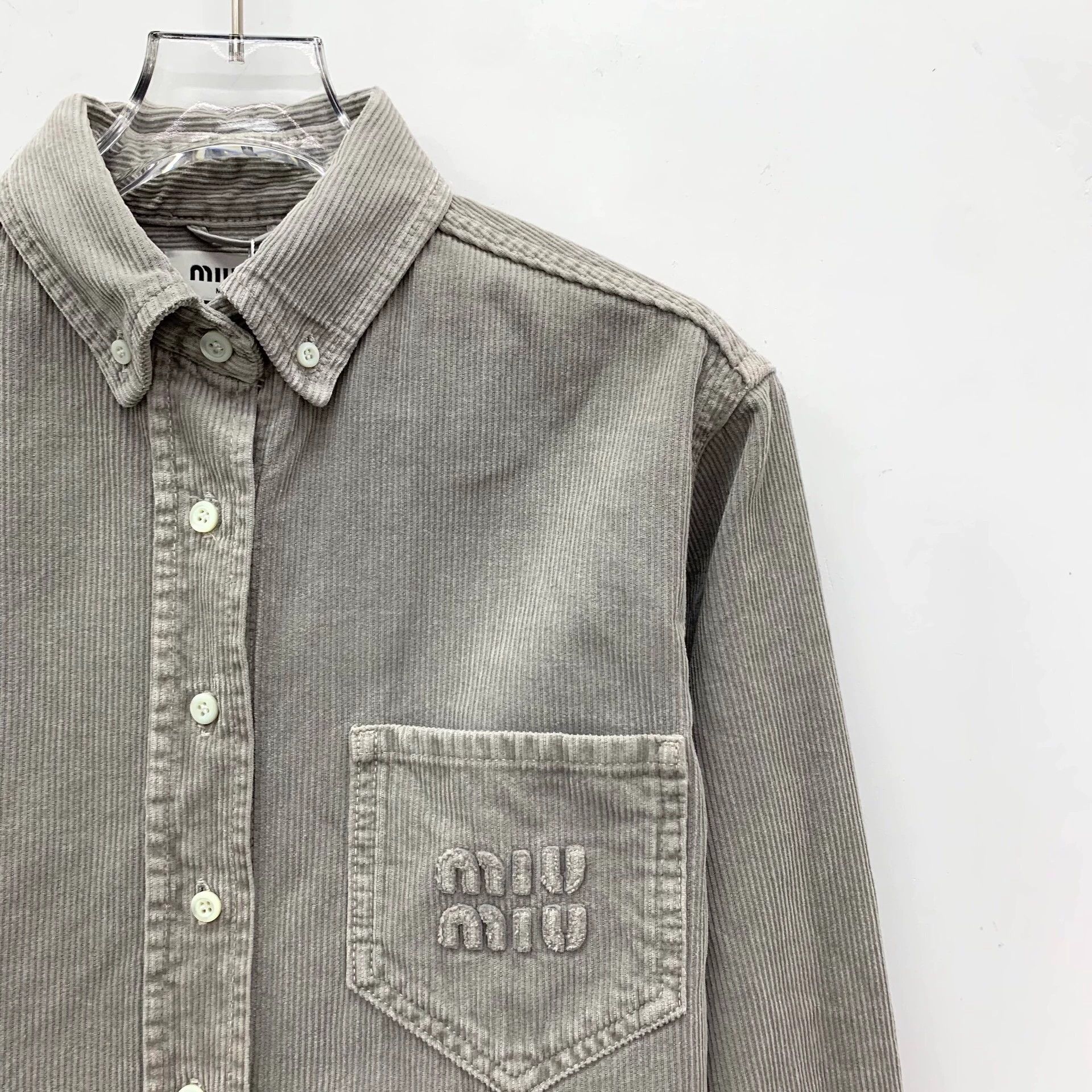Miu Miu Miu Miu Cotton Collar Single-Breasted Long-Sleeve Shirt Size S / US 4 / IT 40 - 3 Thumbnail