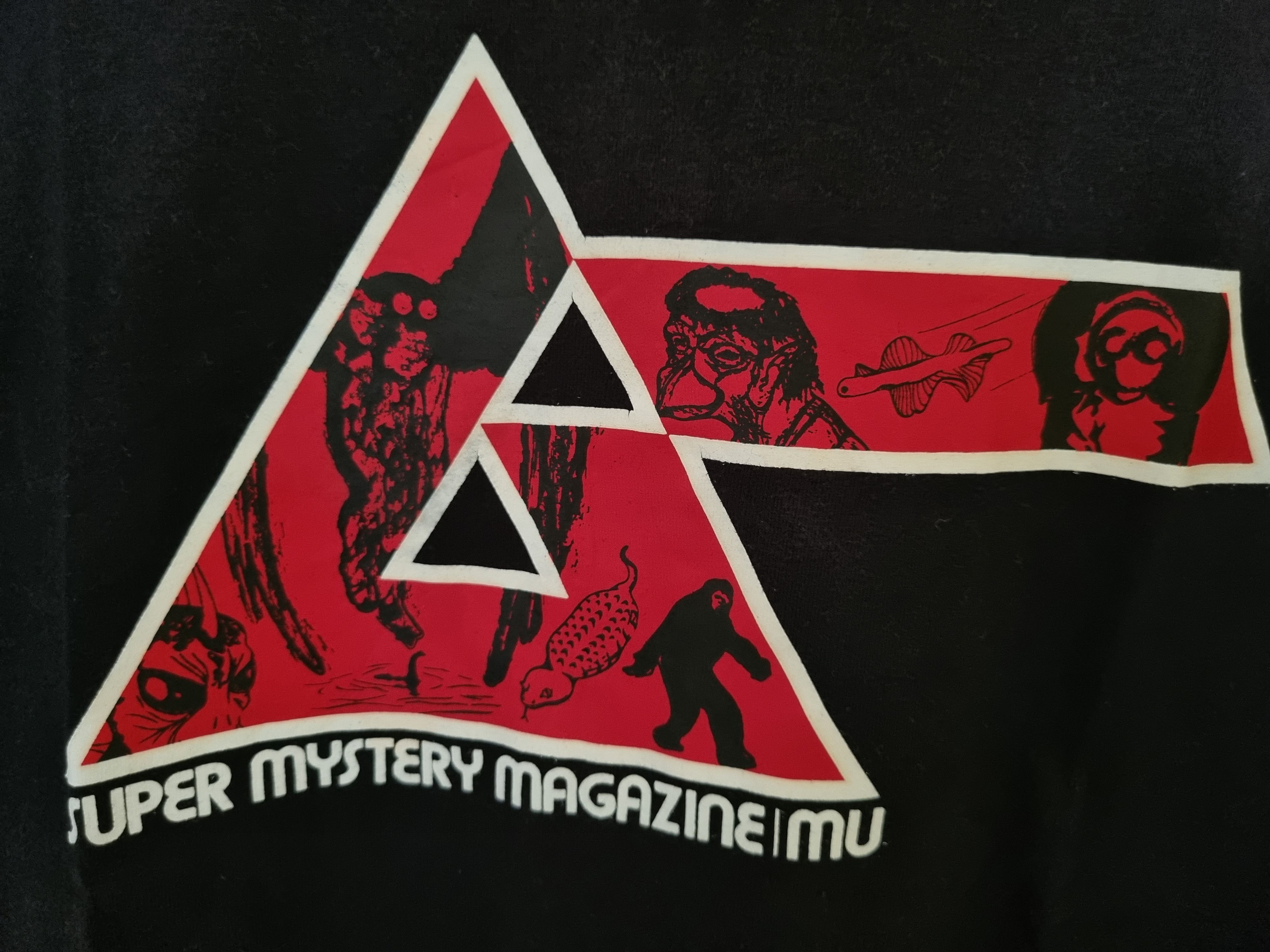 Japanese Brand Mystery Magazine Tee Streetwear Japan Size US L / EU 52-54 / 3 - 6 Thumbnail