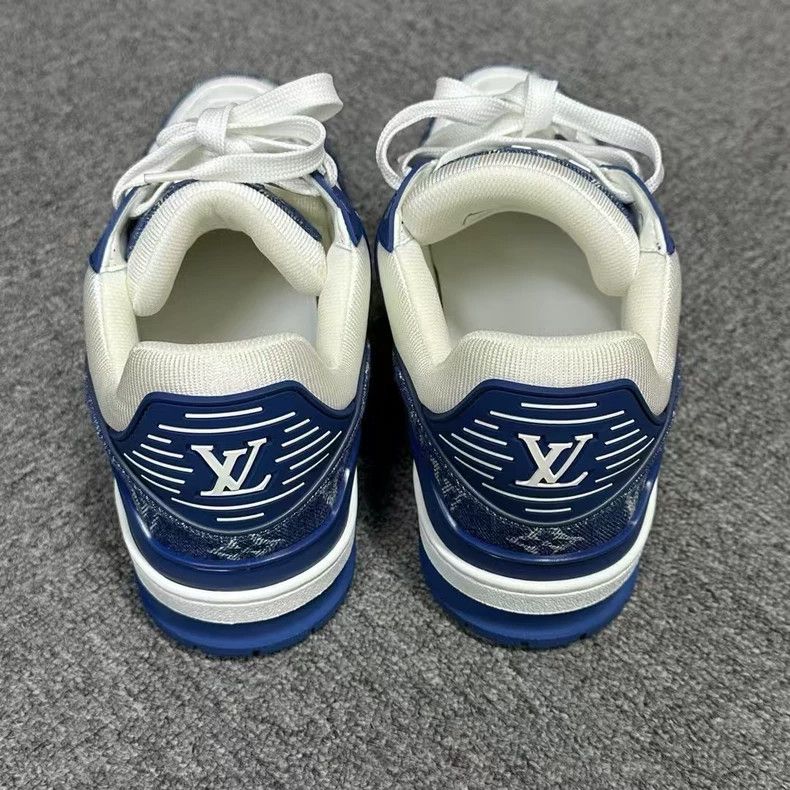 Louis Vuitton Louis Vuitton Blue and white denim Trainer denim leather c Size US 8.5 / EU 41-42 - 3 Thumbnail
