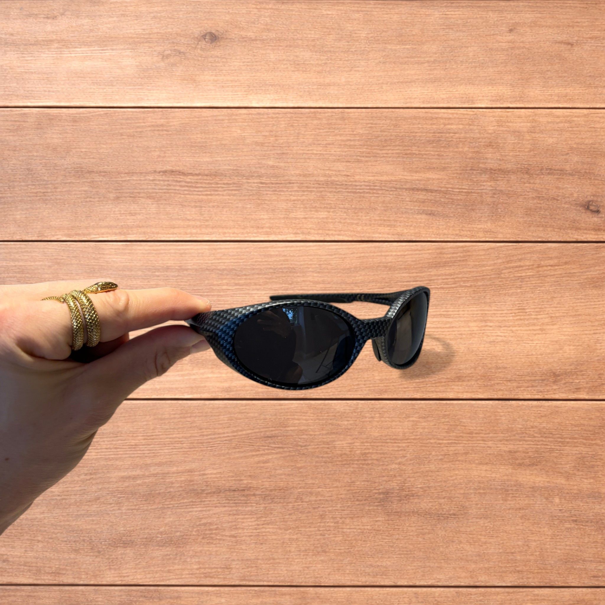 Japanese Brand Mirrored polarised sunglasses in graphite w/ black lens. Size ONE SIZE - 6 Thumbnail
