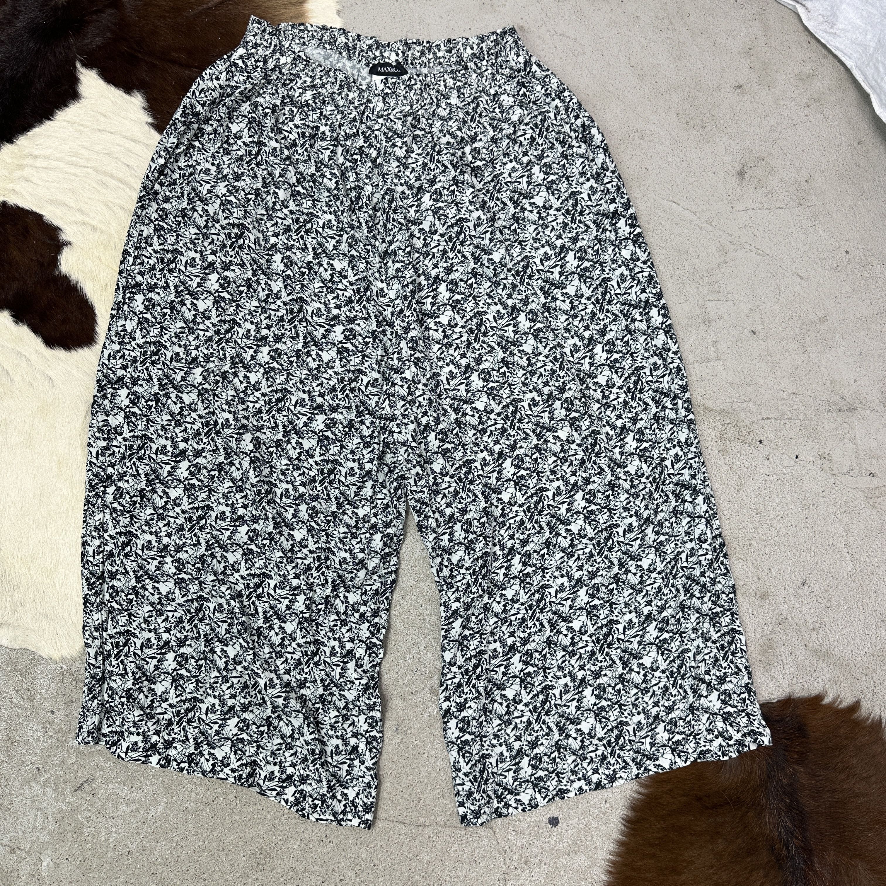 Vintage Vintage Streetwear Viscose Wide Leg Printed Pants 00s Size 26" / US 2 / IT 38 - 4 Thumbnail