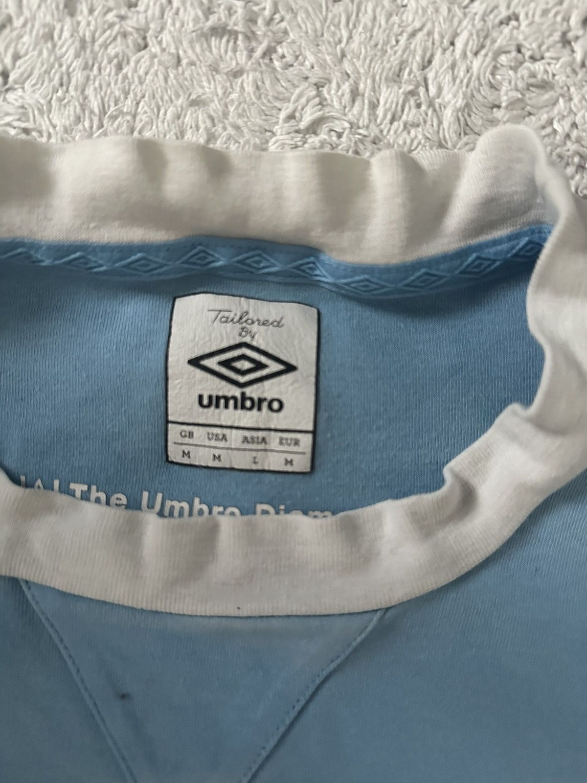 Umbro Umbro Vintage Manchester City 2010-2011 Jersey Training Top Size US M / EU 48-50 / 2 - 5 Thumbnail