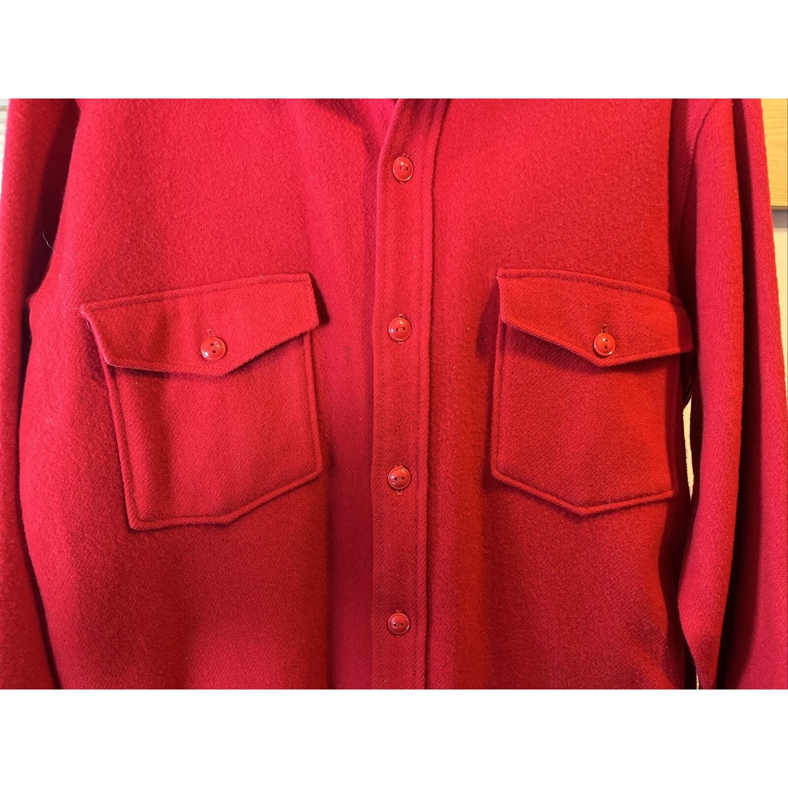 Woolrich Woolen Mills Woolrich Vintage Mens 16 Red Wool Western Distressed Flannel Size US L / EU 52-54 / 3 - 11 Thumbnail