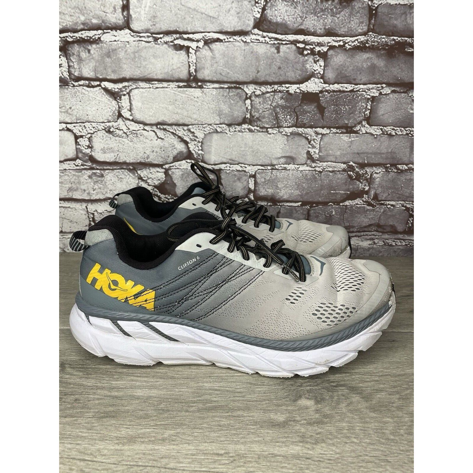 Hoka Hoka One One Clifton 6 Gray Running Shoes 1102872 LLRC Men’s Size US 12.5 / EU 45-46 - 19 Thumbnail