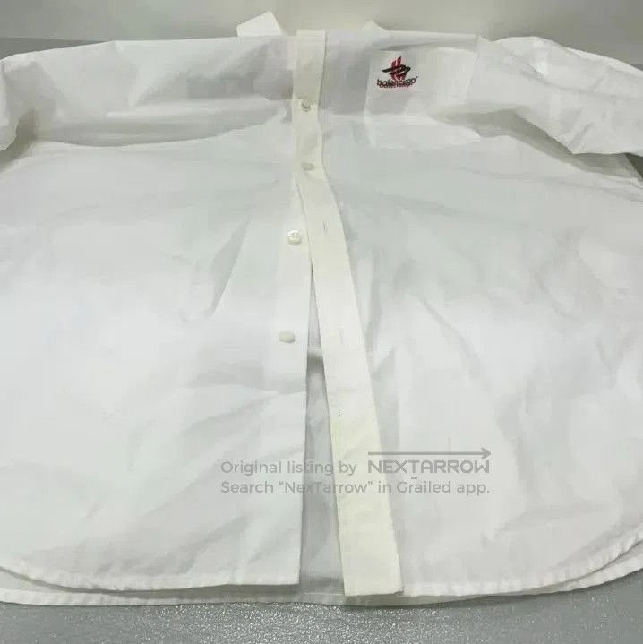 Balenciaga Balenciaga Logo Pattern White Long Sleeve Shirt. Size US M / EU 48-50 / 2 - 4 Thumbnail