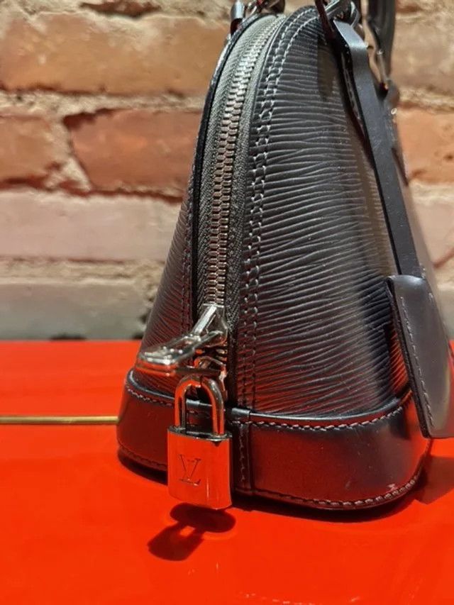 Louis Vuitton Louis Vuitton Alma BB – Épi Leather “Gunmetal” (2015) Size ONE SIZE - 5 Thumbnail