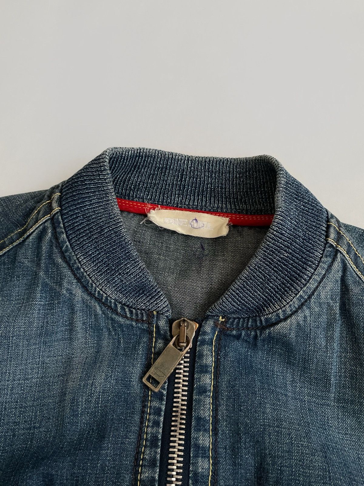 Diesel × Sample Industries Vintage Sample Diesel denim jacket 2000s Size S / US 4 / IT 40 - 8 Thumbnail