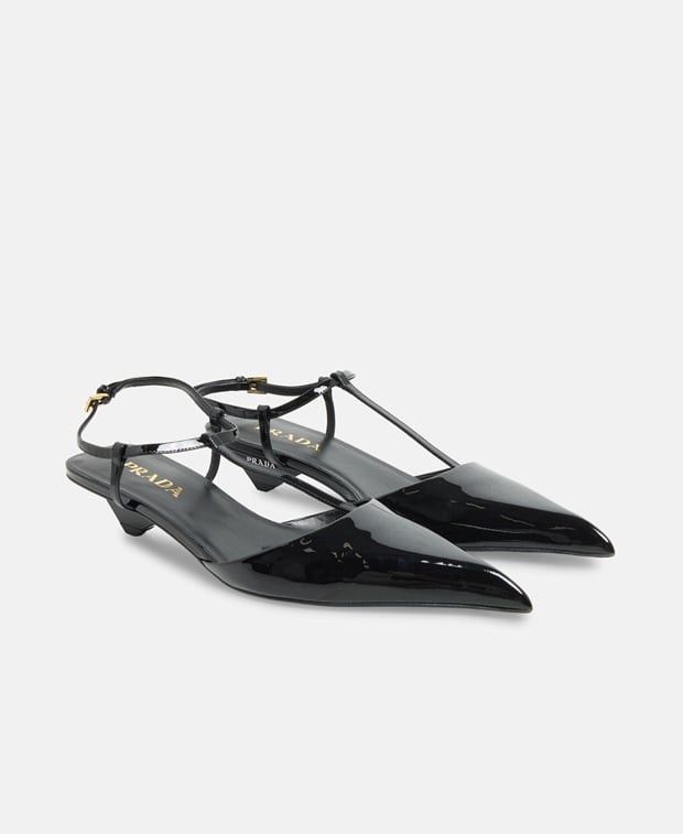 Vernice Slingback pumps