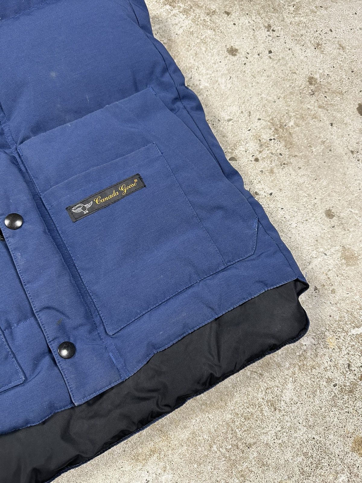 Canada Goose Vintage Canada Goose Blue Down Puffer Vest Size US XS / EU 42 / 0 - 3 Thumbnail