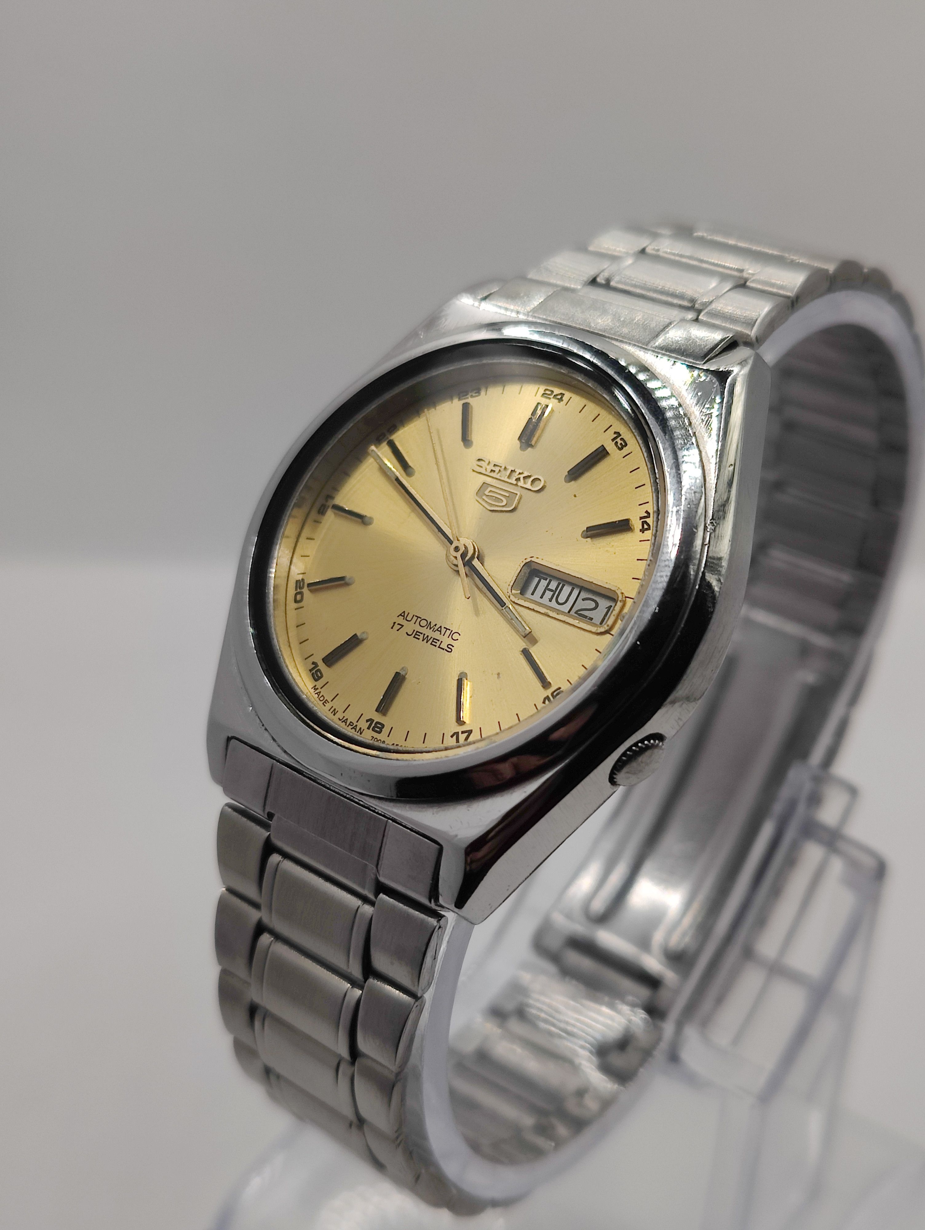Seiko 5 Automatic Wrist Watch 17Jewels Day/Date Japan