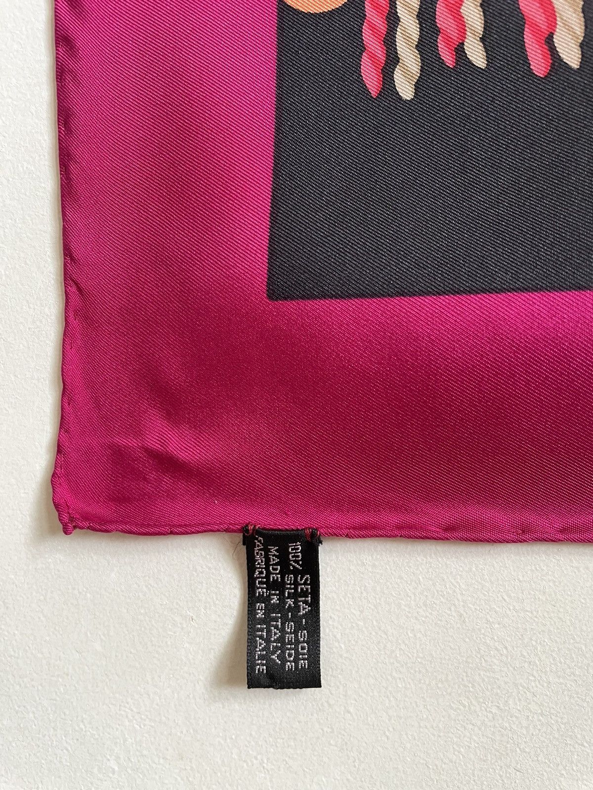 Celine × Designer × Vintage Vintage Celine Silk Scarves Size ONE SIZE - 8 Thumbnail