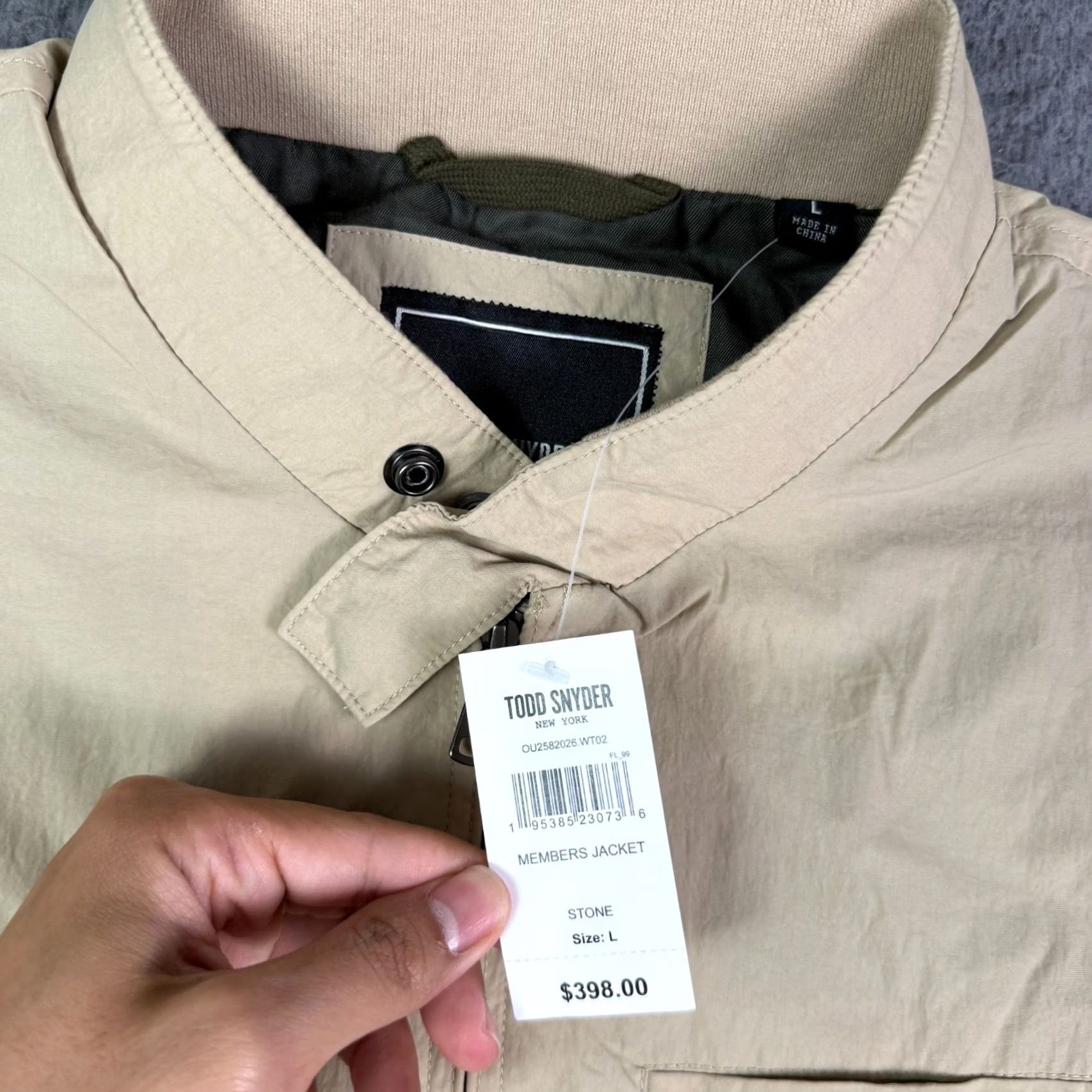 Todd Snyder Todd Snyder Jacket Mens L Beige Members Stone Khaki Full Zip Performance Bomber NEW Size US L / EU 52-54 / 3 - 3 Thumbnail