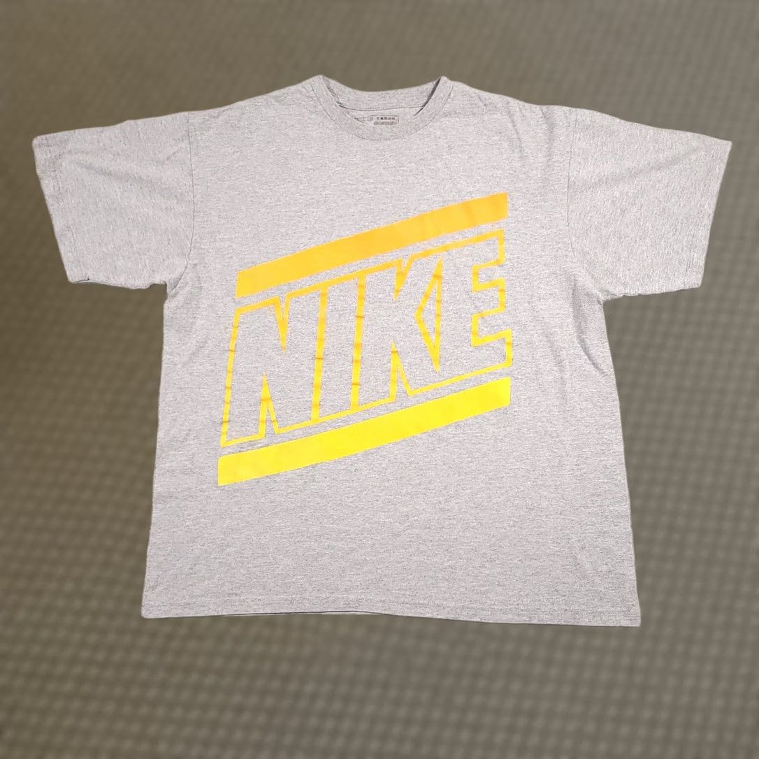 Nike Nike Big Logo Spellout Gray Men’s Large Y2K Athletic Graphic T-Shirt Tee Size US L / EU 52-54 / 3 - 1 Thumbnail