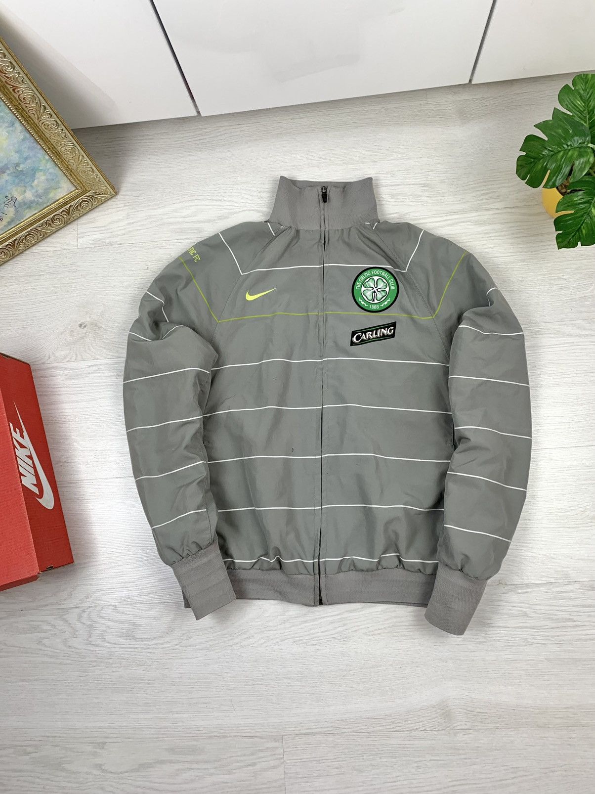 Nike × Vintage Nike CELTIC FC Vintage 2008 Mens Full-Zip Jacket Size S Size US S / EU 44-46 / 1 - 1 Thumbnail