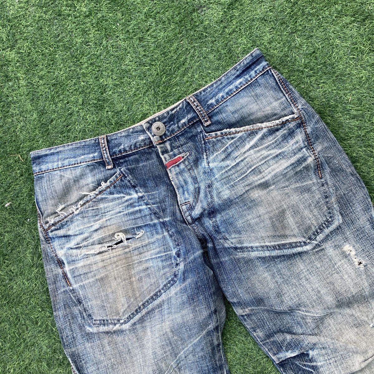Marithe + Francois Girbaud DISTRESSED MARITHE FRANCOIS GIRBAUD JEANS Size US 35 - 5 Thumbnail