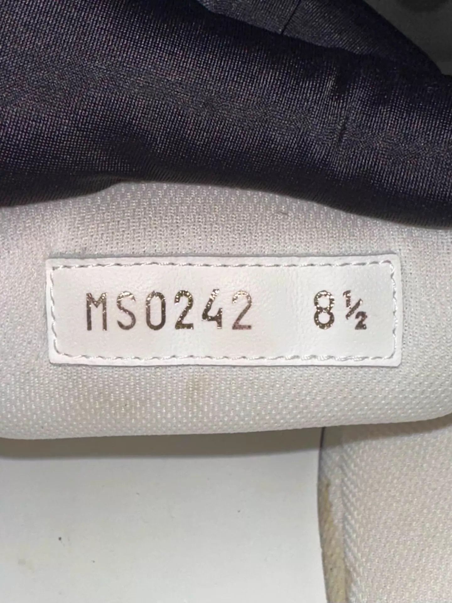 Louis Vuitton LV Ollie Monogram Colorblock Sneaker Men's Uk8.5=EU42.5 Size US 9.5 / EU 42-43 - 9 Thumbnail