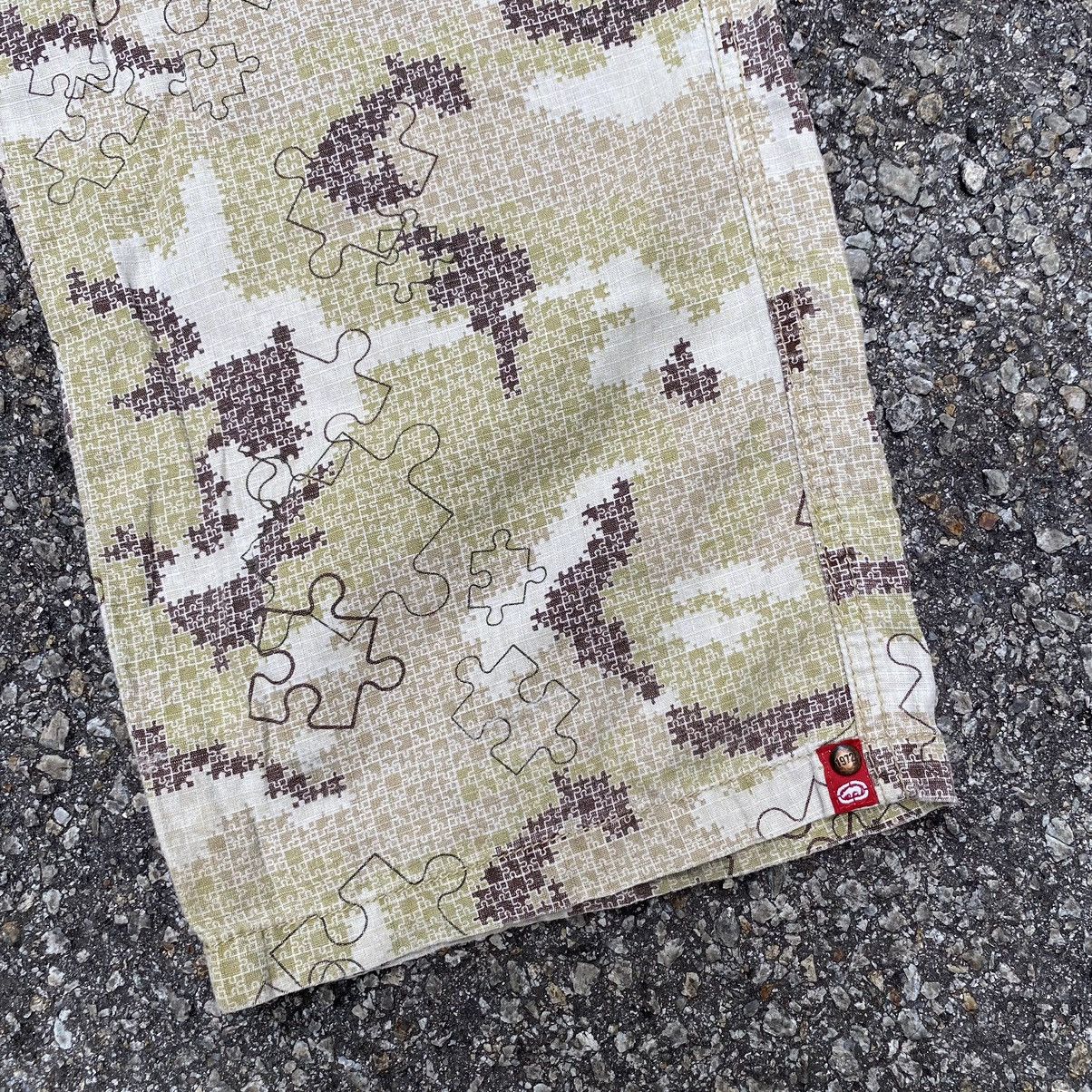 Ecko Unltd. Ecko Unltd Baggy Cargo Pants Camo The Masterpiece Collection Size US 27 - 2 Thumbnail