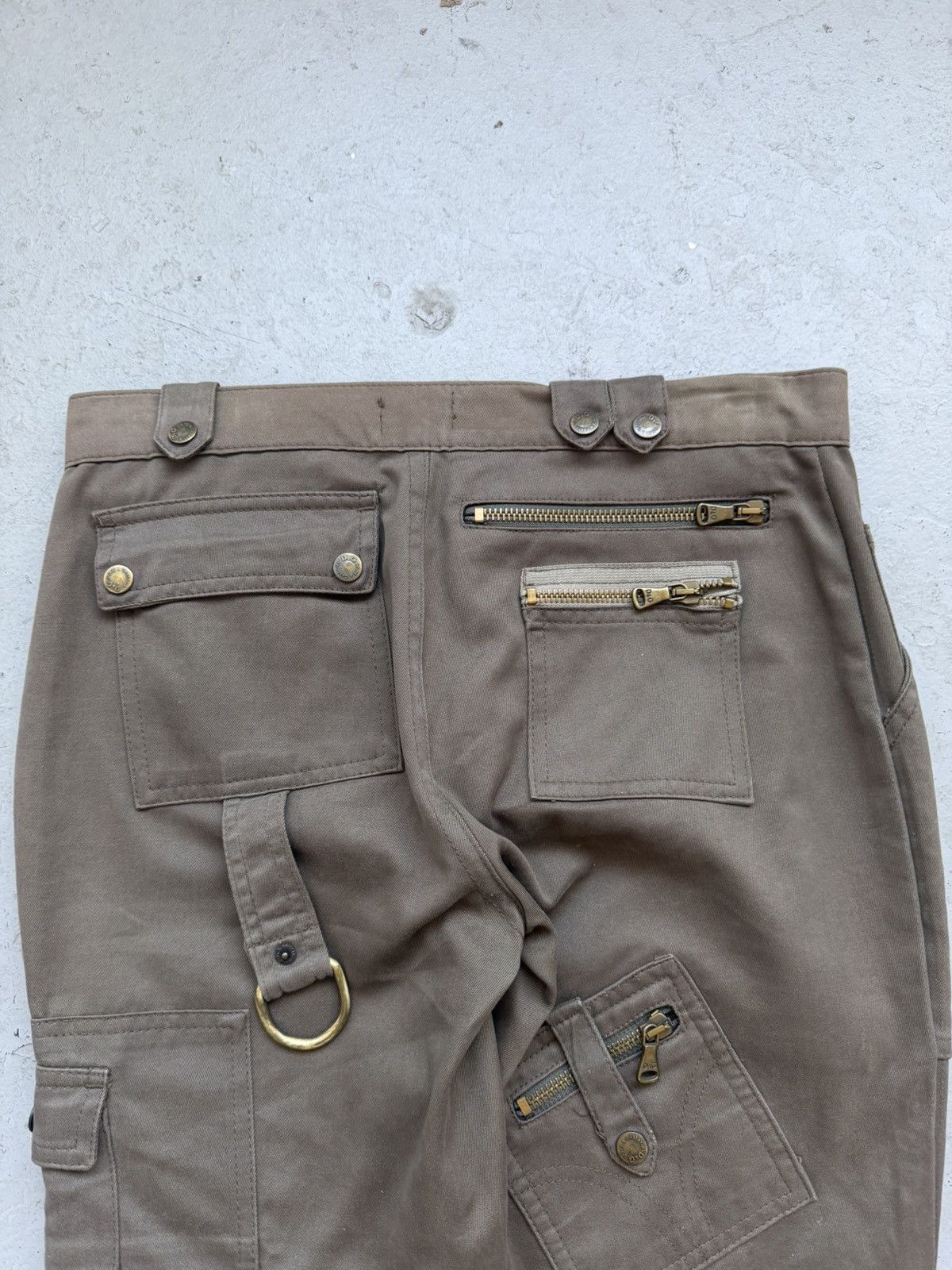 Dolce & Gabbana Dolce & Gabbana 2000’s Olive Cargo Multi Pocket Pants Size 24" / US 00 / IT 34 - 4 Thumbnail