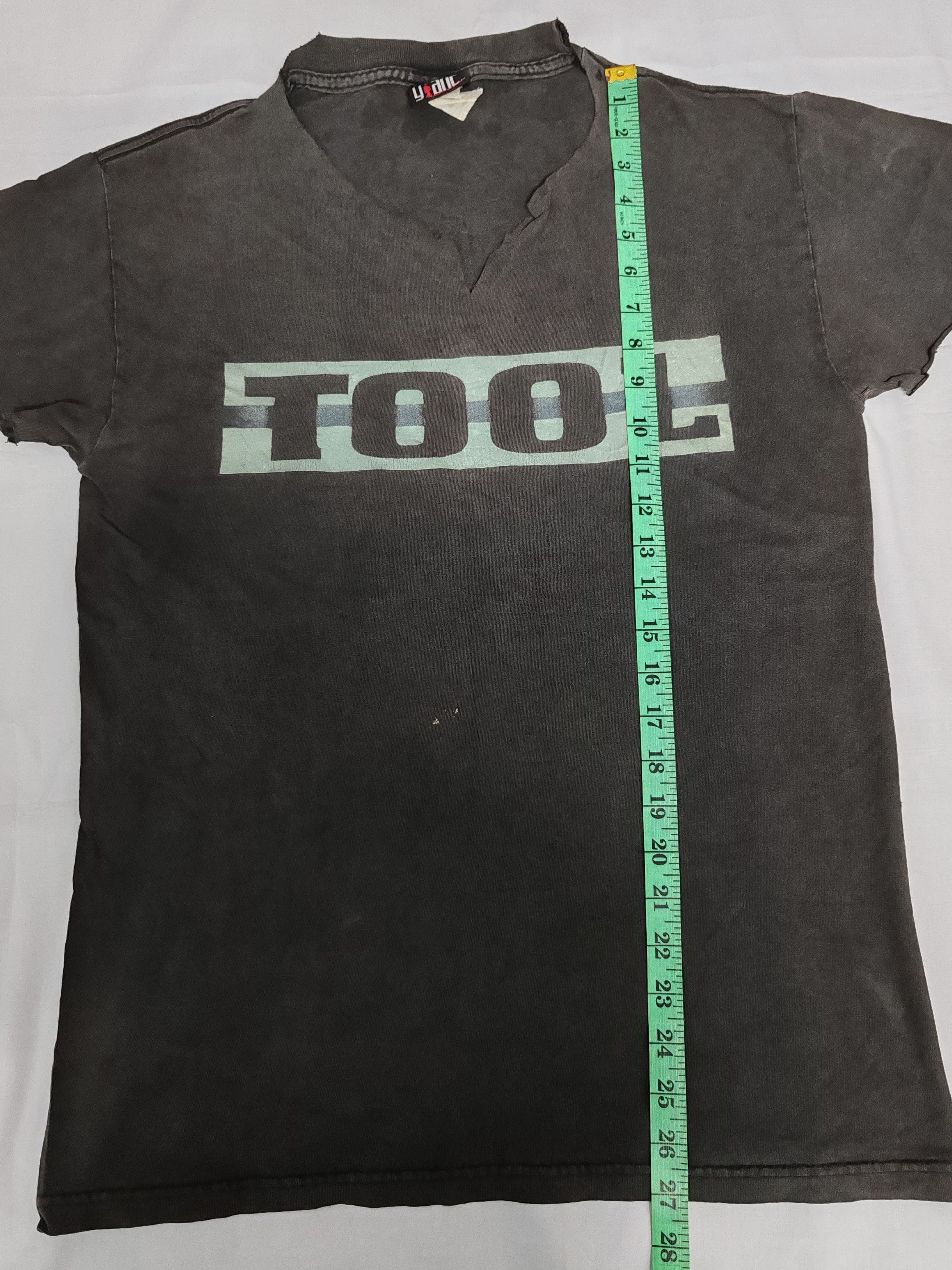 Band Tees Vintage 1996 Tool Aenima Band Tee Deftones Nin Distressed Size US M / EU 48-50 / 2 - 9 Thumbnail