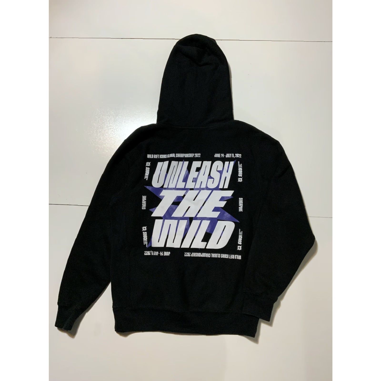 Vintage VINTAGE League Of Legends Wild Rift Icons Global Championship Unleash The Wild Hoodie S Mens Black Pullover Small Size US S / EU 44-46 / 1 - 2 Thumbnail