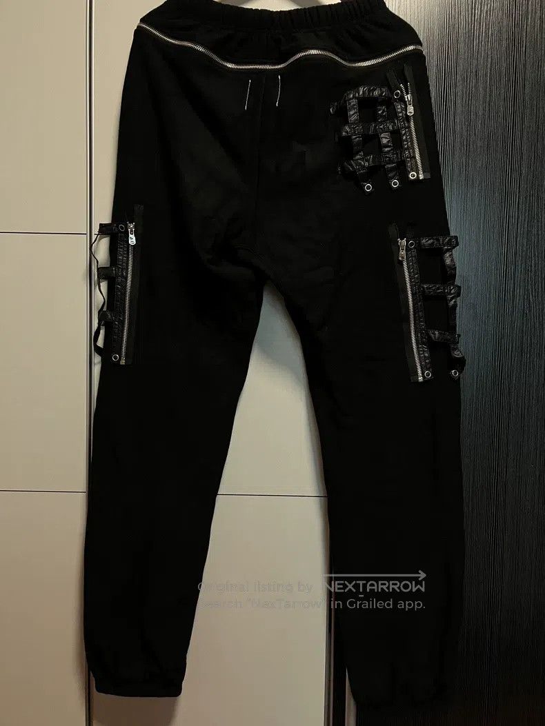 Takahiromiyashita The Soloist. Takahiromiyashita The Soloist. 2021 autumn and winter trou Size US 32 / EU 48 - 3 Thumbnail