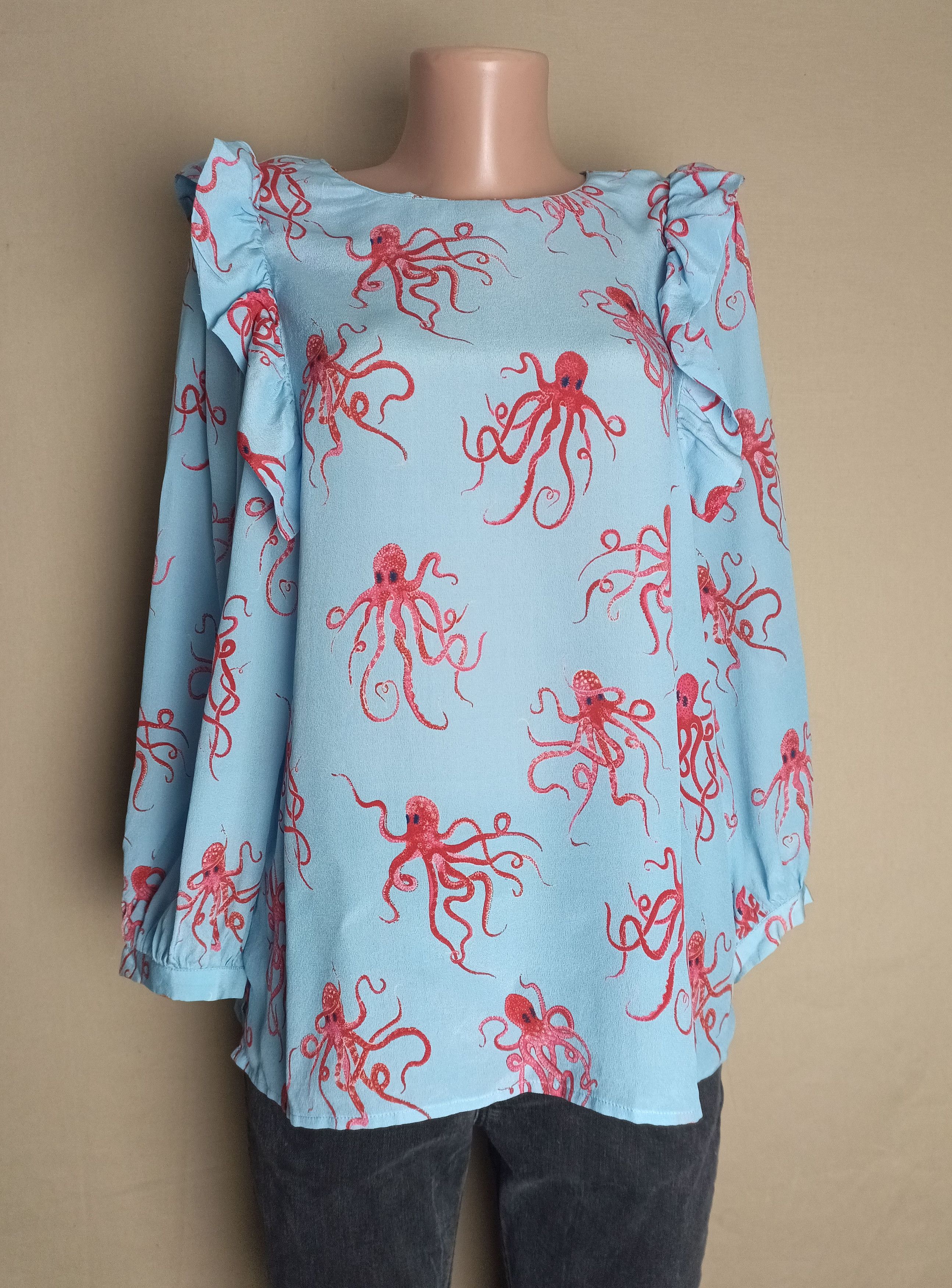 Essentiel Antwerp ESSENTIEL ANTWERP Silk Blouse Octopus Print Ruffle Detail Size M / US 6-8 / IT 42-44 - 1 Thumbnail