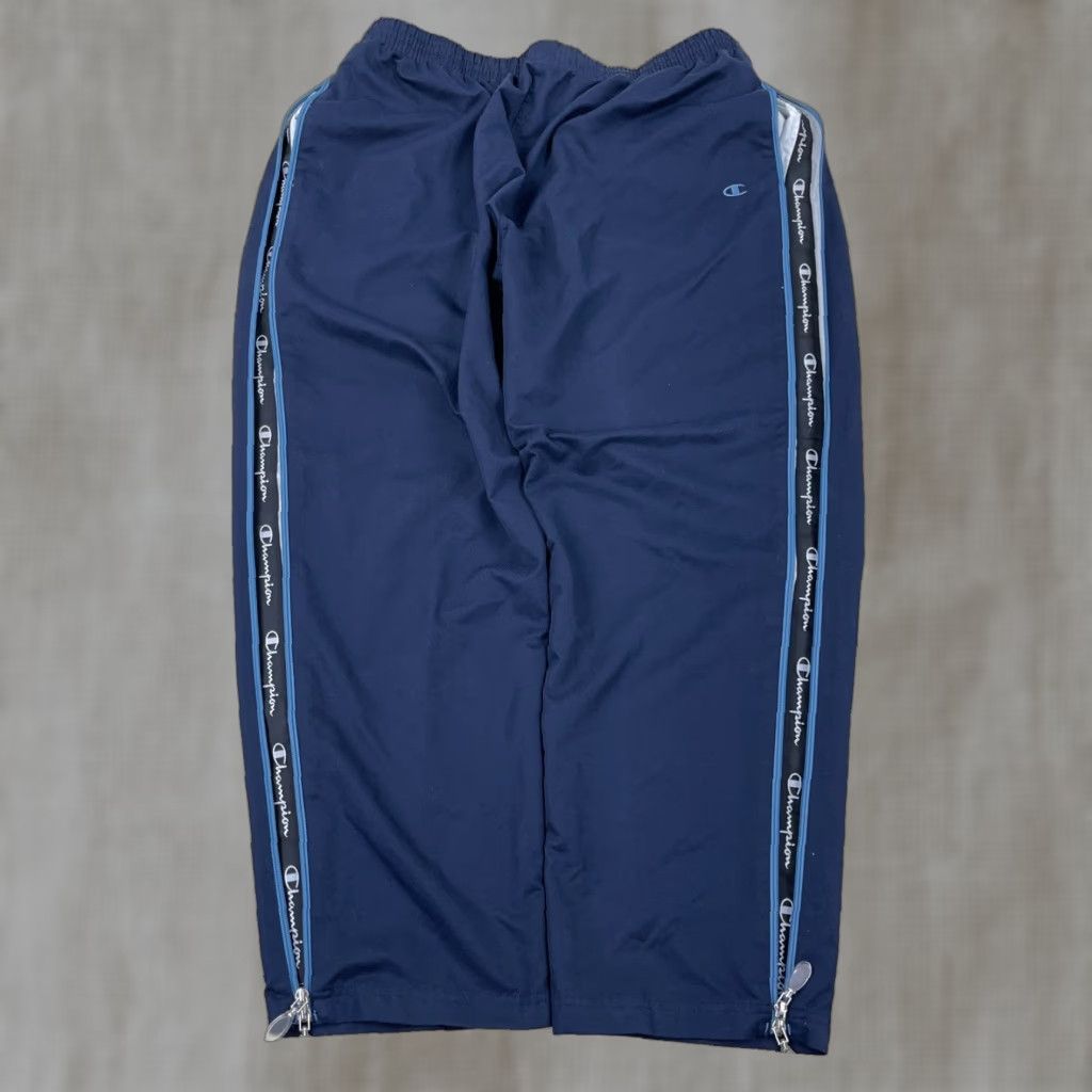 Champion Vintage Champion Pants Men XL Blue Windbreakers Track Suit Baggy Joggers Size 46R - 1 Thumbnail