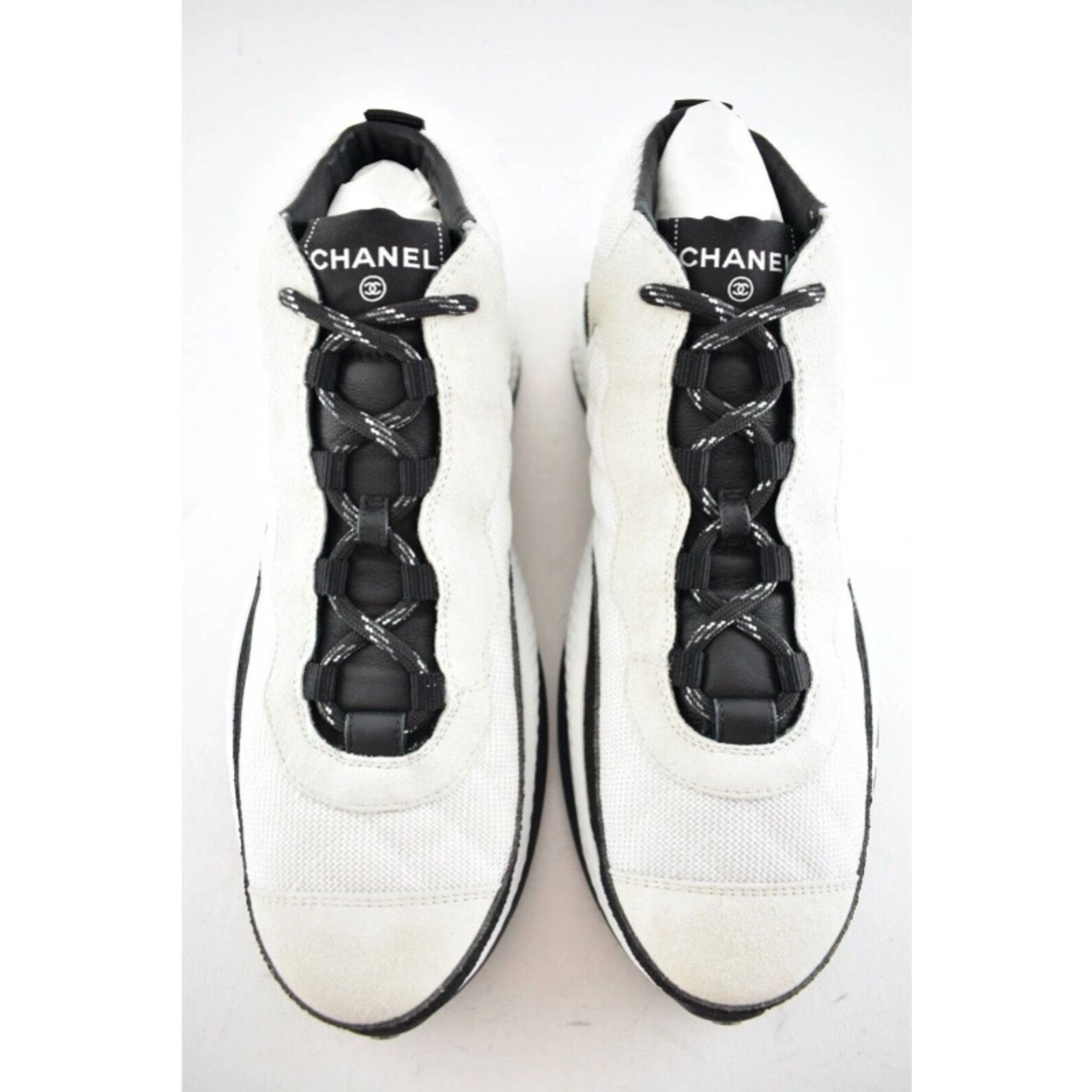 Chanel Chanel Suede White Lace Up Mid Top Trainer Sneaker 44 11 Size US 11 / EU 44 - 6 Thumbnail