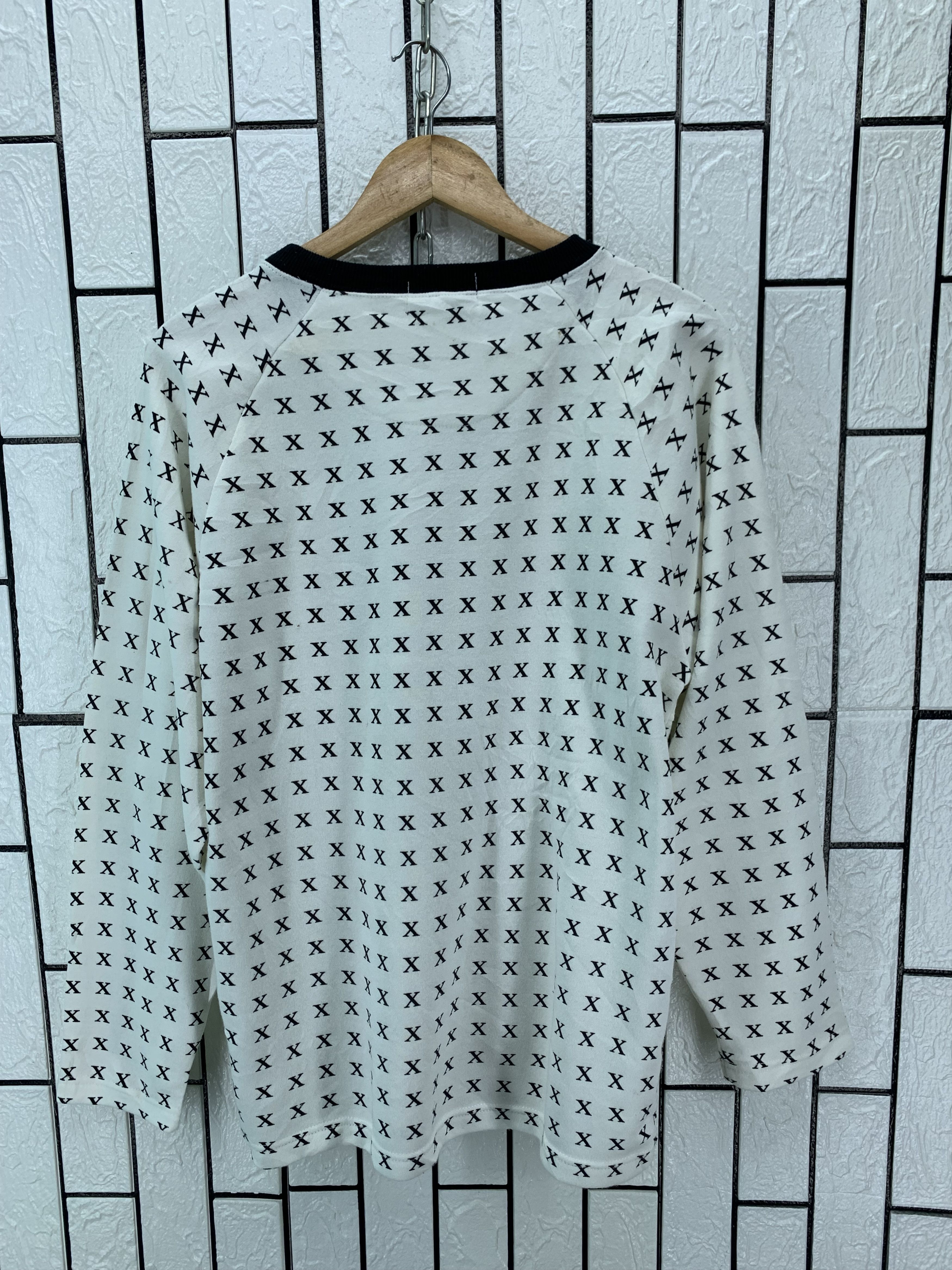 Japanese Brand Overprinted X Size US M / EU 48-50 / 2 - 5 Thumbnail