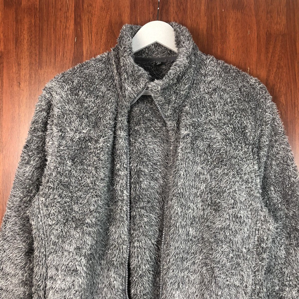 Japanese Brand × Vintage Uniqlo fleece vintage Grey Mohair Sweather #7487 Size M / US 6-8 / IT 42-44 - 2 Thumbnail