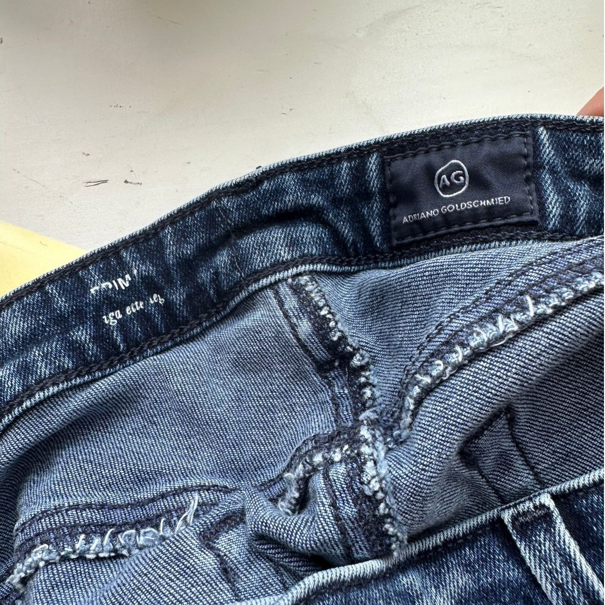 AG Adriano Goldschmied AG Adriano Medium Wash Whiskered Prima Cigarette Leg Jean 30 Size 30" / US 8 / IT 44 - 8 Thumbnail