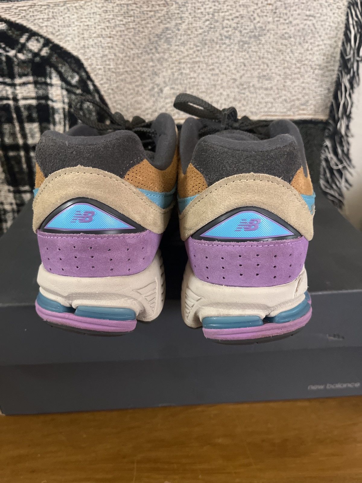 New Balance J Crew x New Balance 2002R “Incense” Size US 9 / EU 42 - 4 Thumbnail