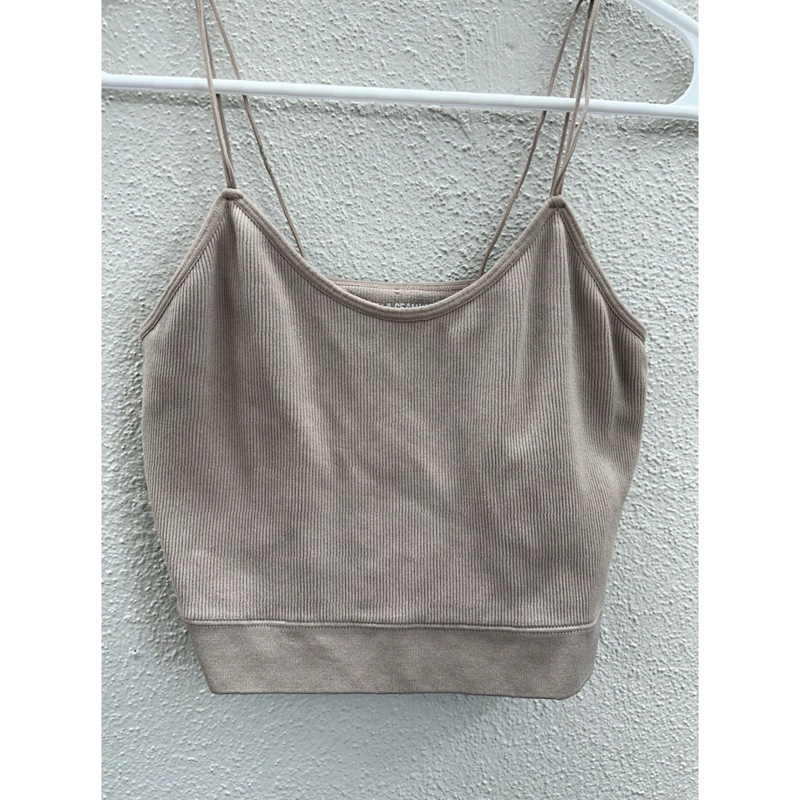 Bell Bella Seamless Crop Top Womens Size Large Tan Ribbed Sleeveless Tank Knit Nylon Spandex 80s 90s Sports Casual Workwear Size L / US 10 / IT 46 - 2 Thumbnail