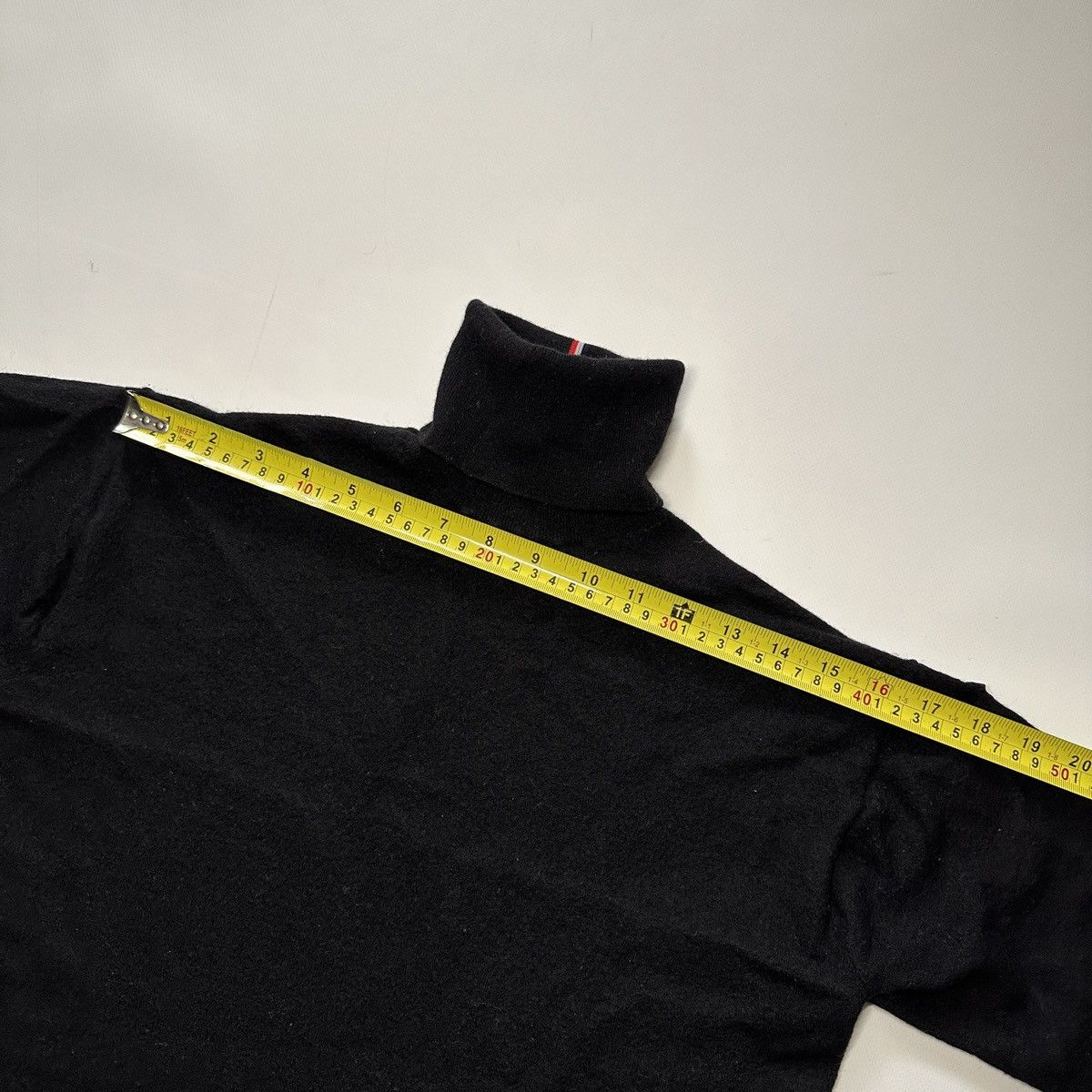 Moncler Moncler Turtleneck Sweater Drawstring Patch Size S Size S / US 4 / IT 40 - 19 Thumbnail