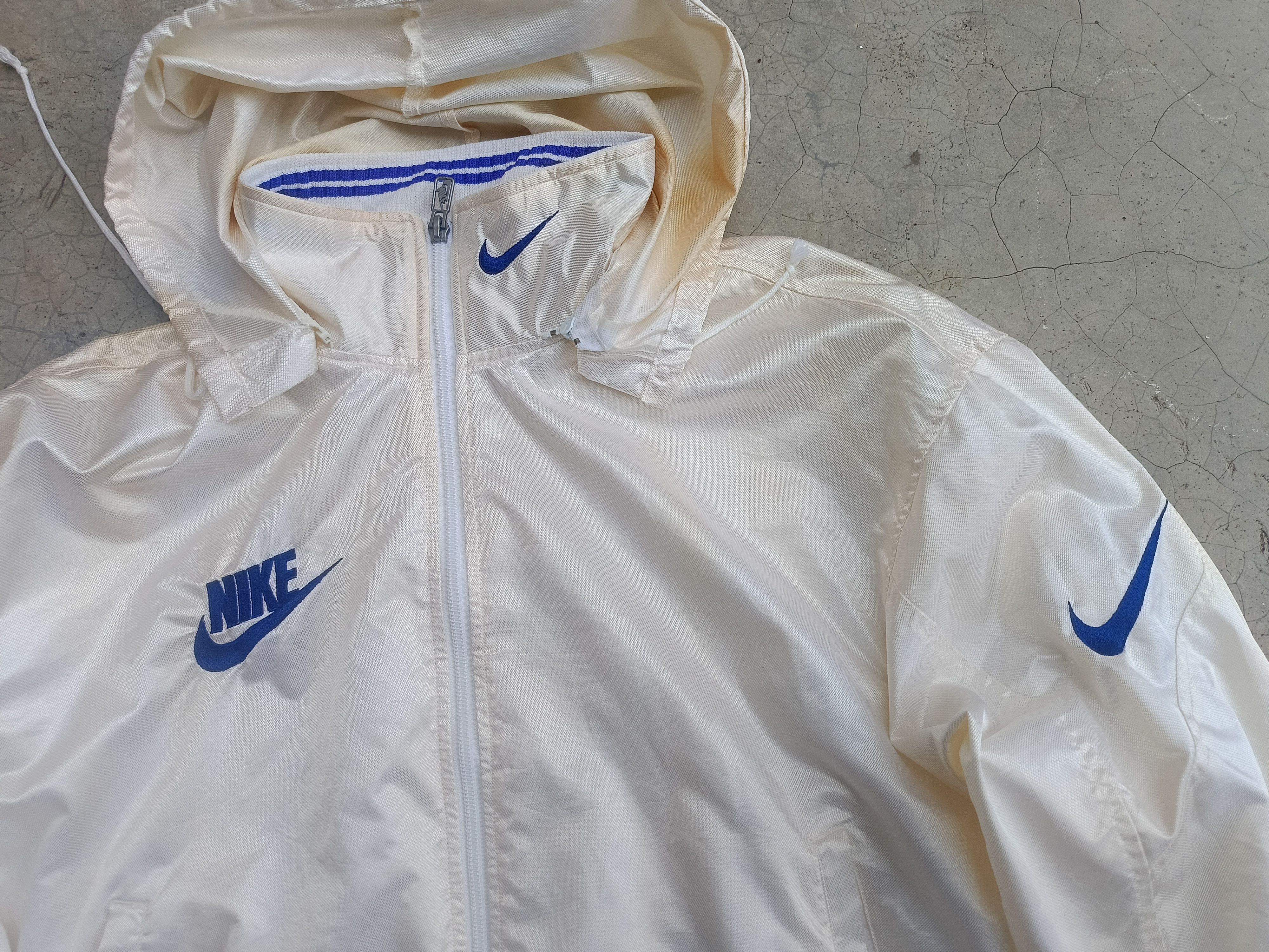 Nike VINTAGE 90s NIKE SWOOSH TRACK JACKET WINDBREAKER Size US M / EU 48-50 / 2 - 5 Thumbnail