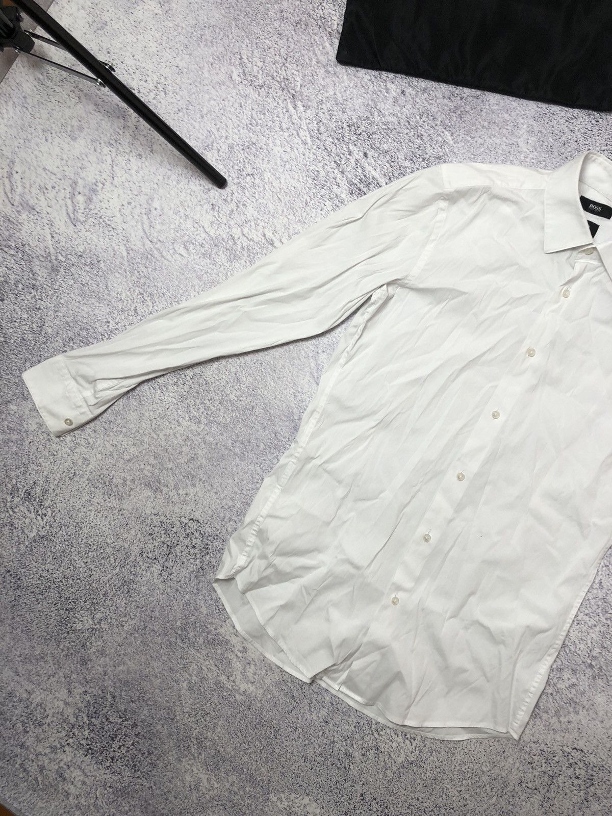 Hugo Boss Men’s shirt Hugo Boss size S y2k classic style casual Japan Size US S / EU 44-46 / 1 - 3 Thumbnail