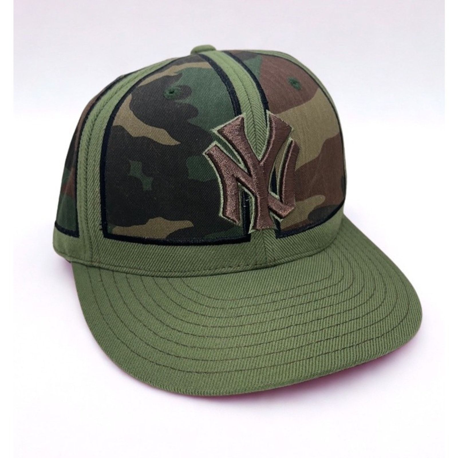 American Needle New York Yankees MLB Camo Fitted Hat 7 1/4 American Needle Size ONE SIZE - 5 Thumbnail