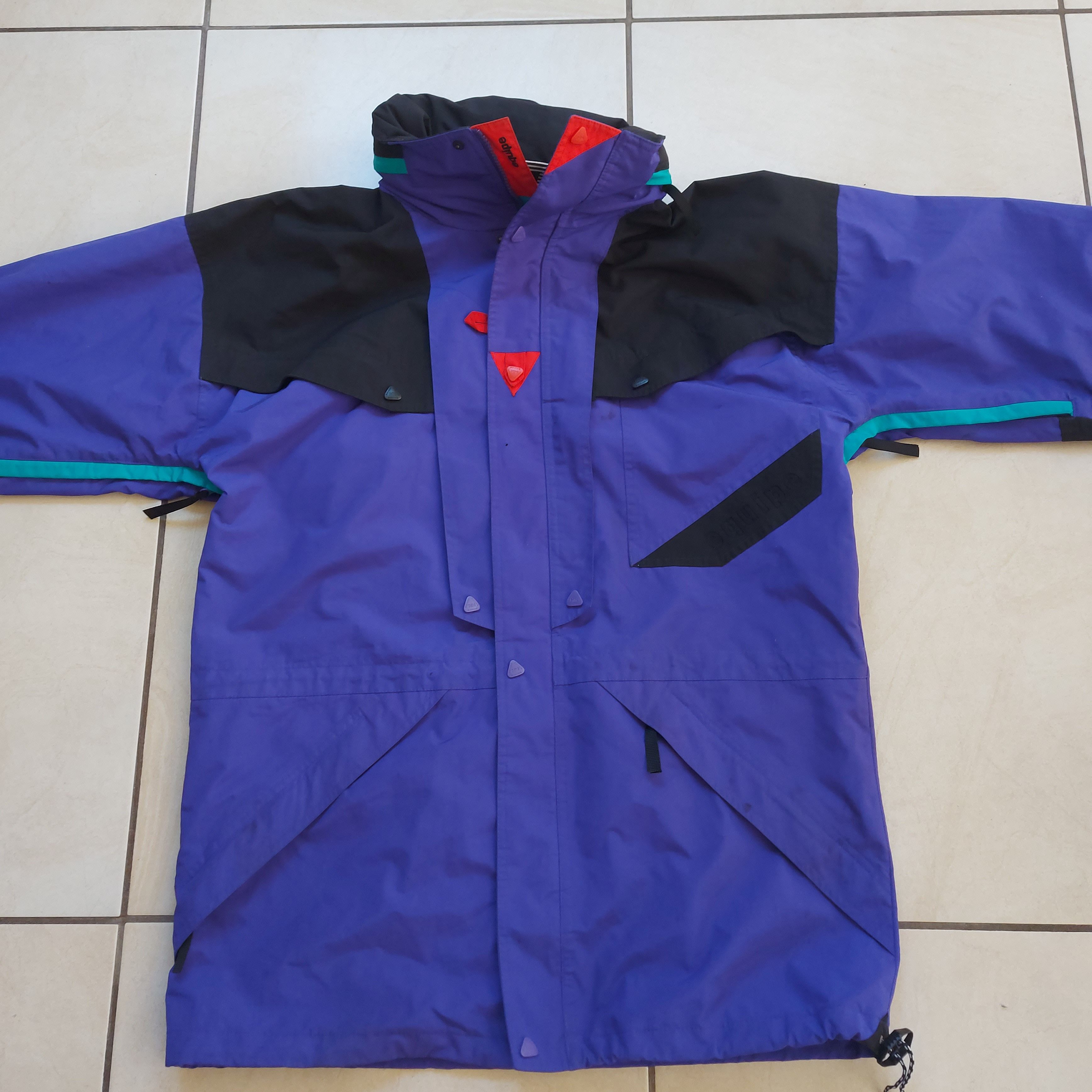 Helly Hansen Helly Hansen Equipe snow jacket Size US M / EU 48-50 / 2 - 6 Thumbnail