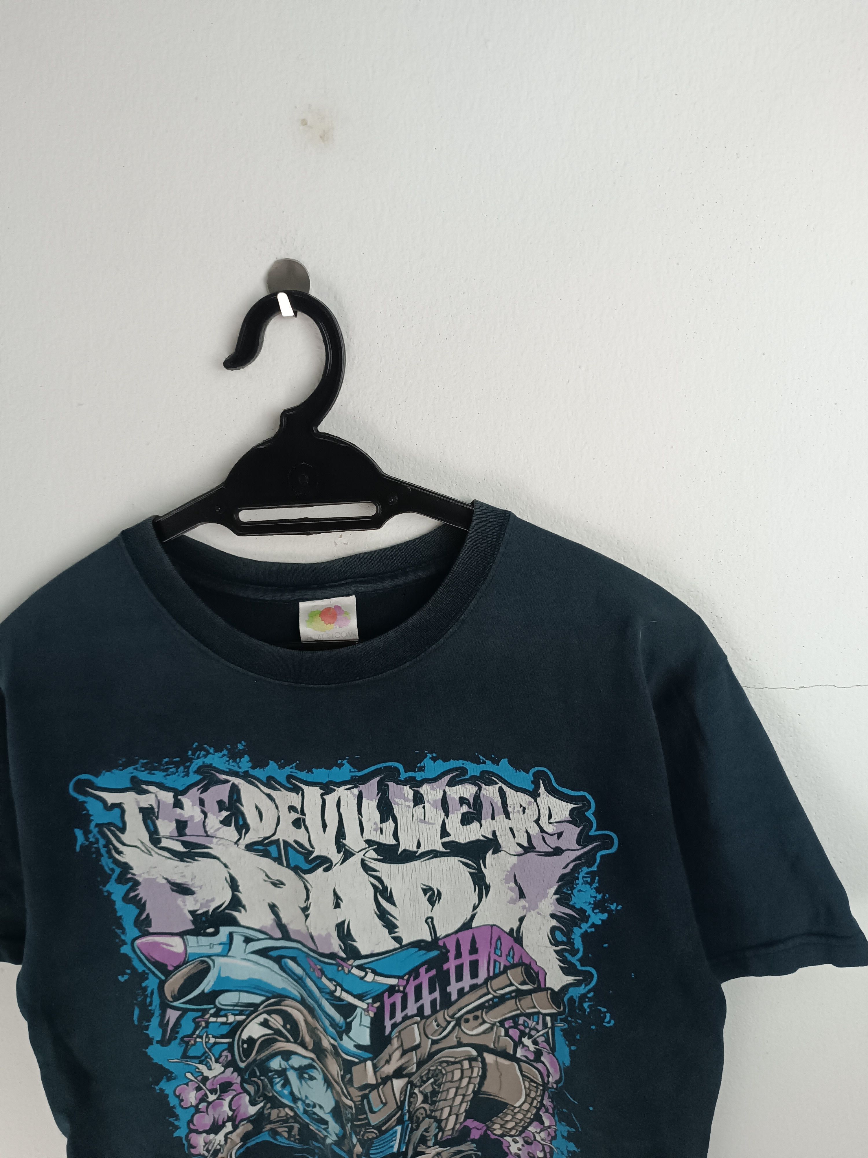 Band Tees VINTAGE 2000s THE DEVIL WEARS PRADA METALCORE VERY RARE Size US M / EU 48-50 / 2 - 9 Thumbnail