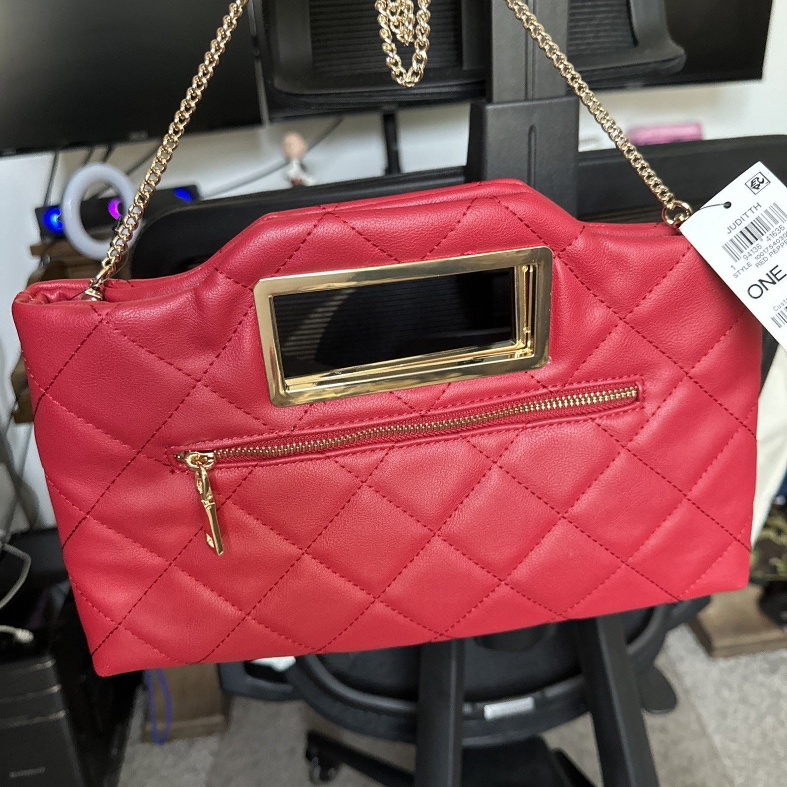 I.N.C INC Juditth Red quilted clutch shoulder bag NWT New $60 Size ONE SIZE - 1 Thumbnail
