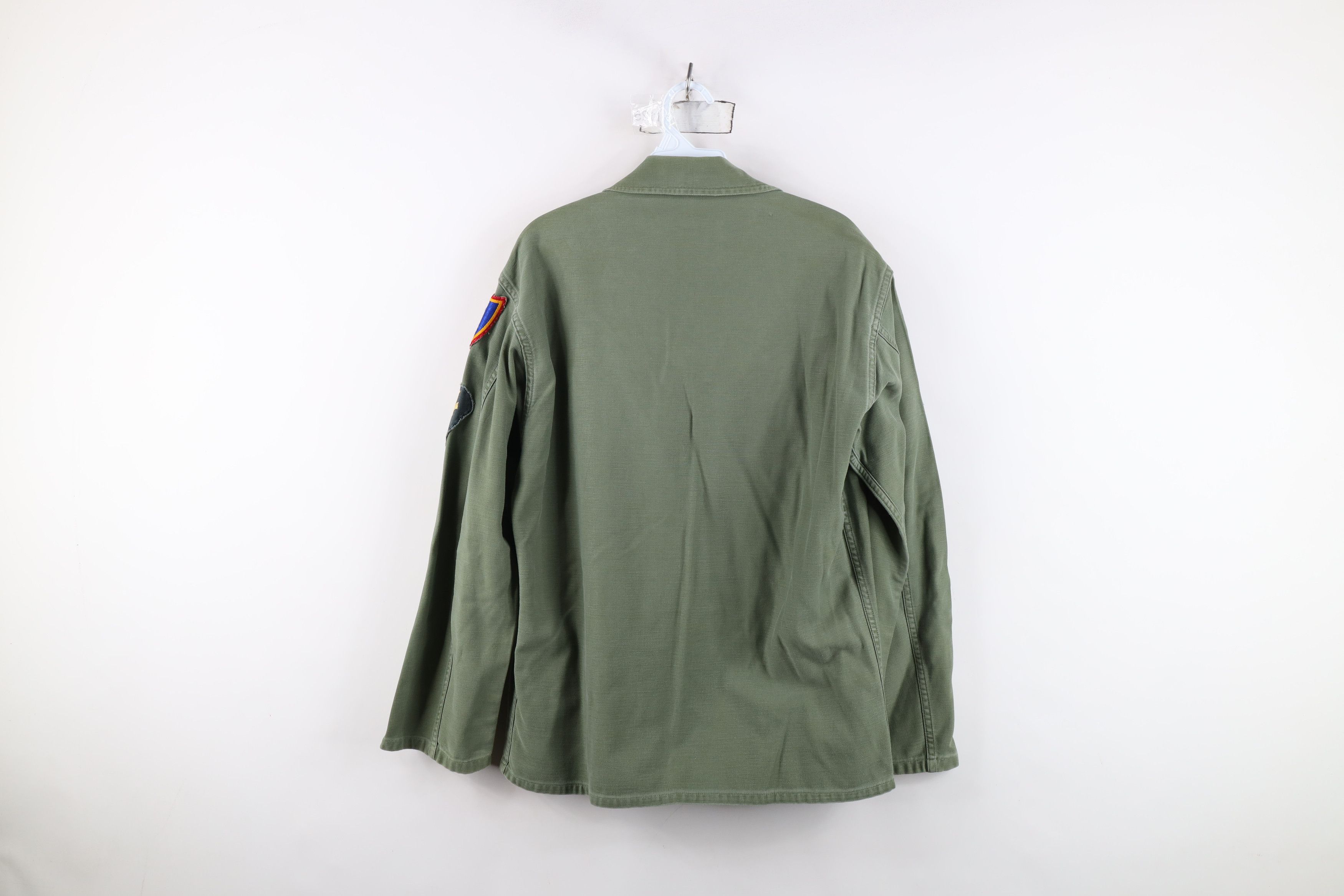 Vintage Share Vintage 60s Vietnam War 107 Field Shirt Jacket Green Size US L / EU 52-54 / 3 - 12 Thumbnail