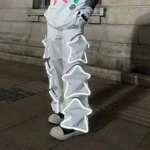 Jean Reflective pants with stars and pockets hip-hop Harajuku Size US 32 / EU 48 - 2 Thumbnail