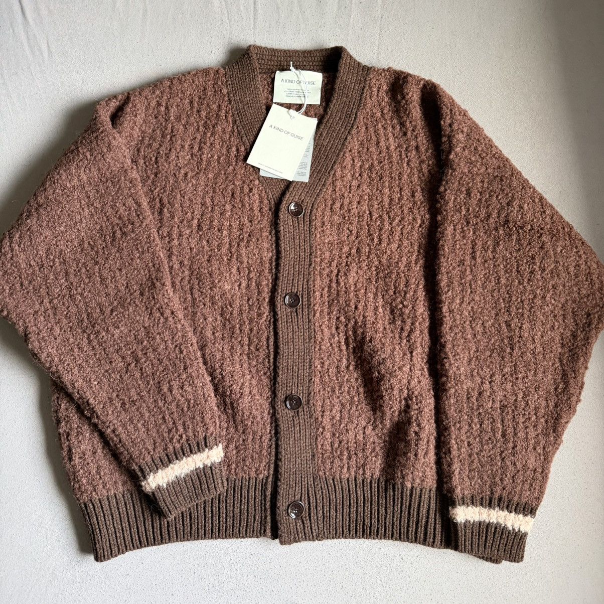 A Kind Of Guise Khuder Knit Cardigan - Burgundy Moose Boucle Size US L / EU 52-54 / 3 - 1 Thumbnail