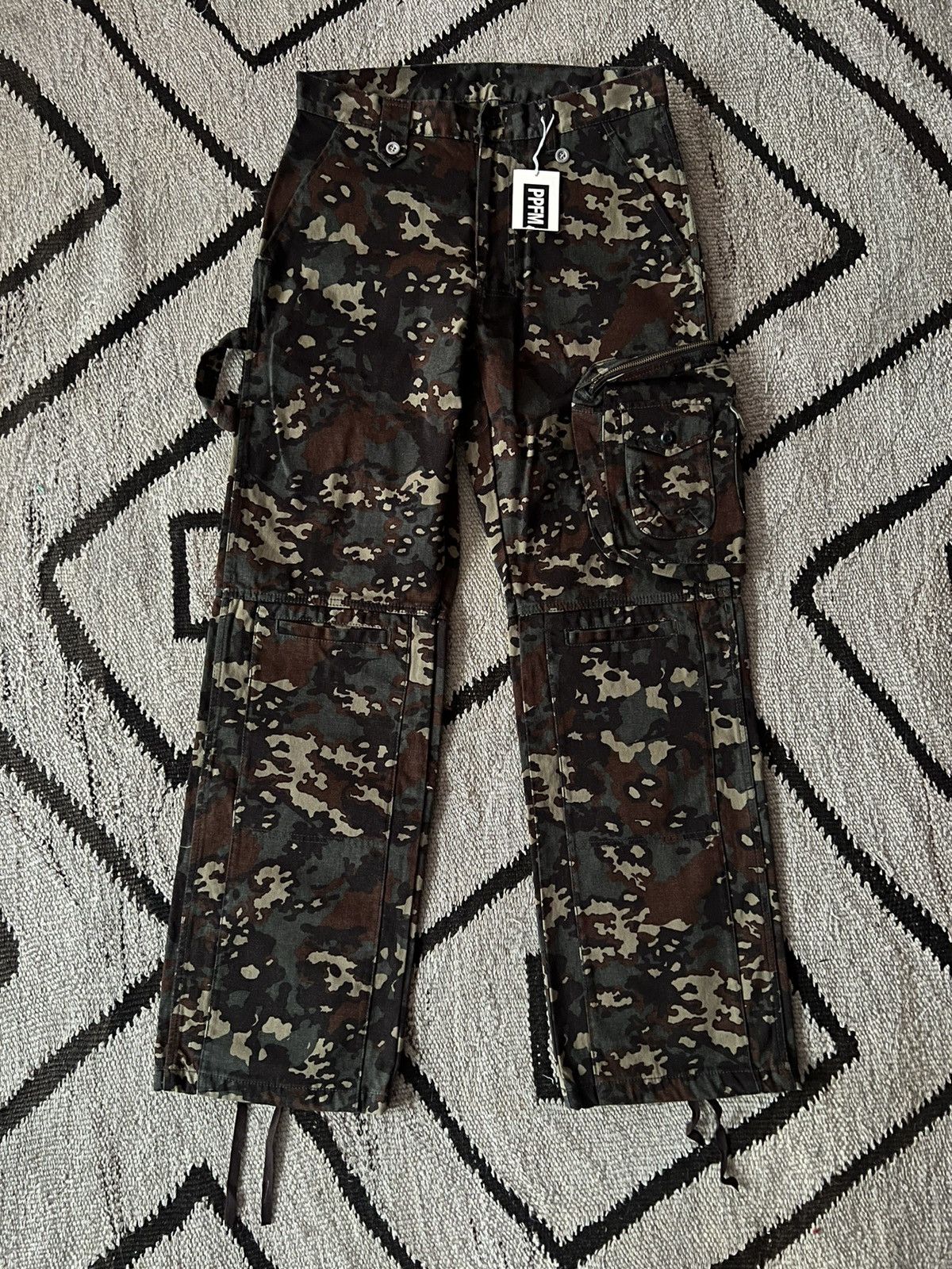 PPFM PPFM multi pocket camo pants Size US 30 / EU 46 - 1 Thumbnail